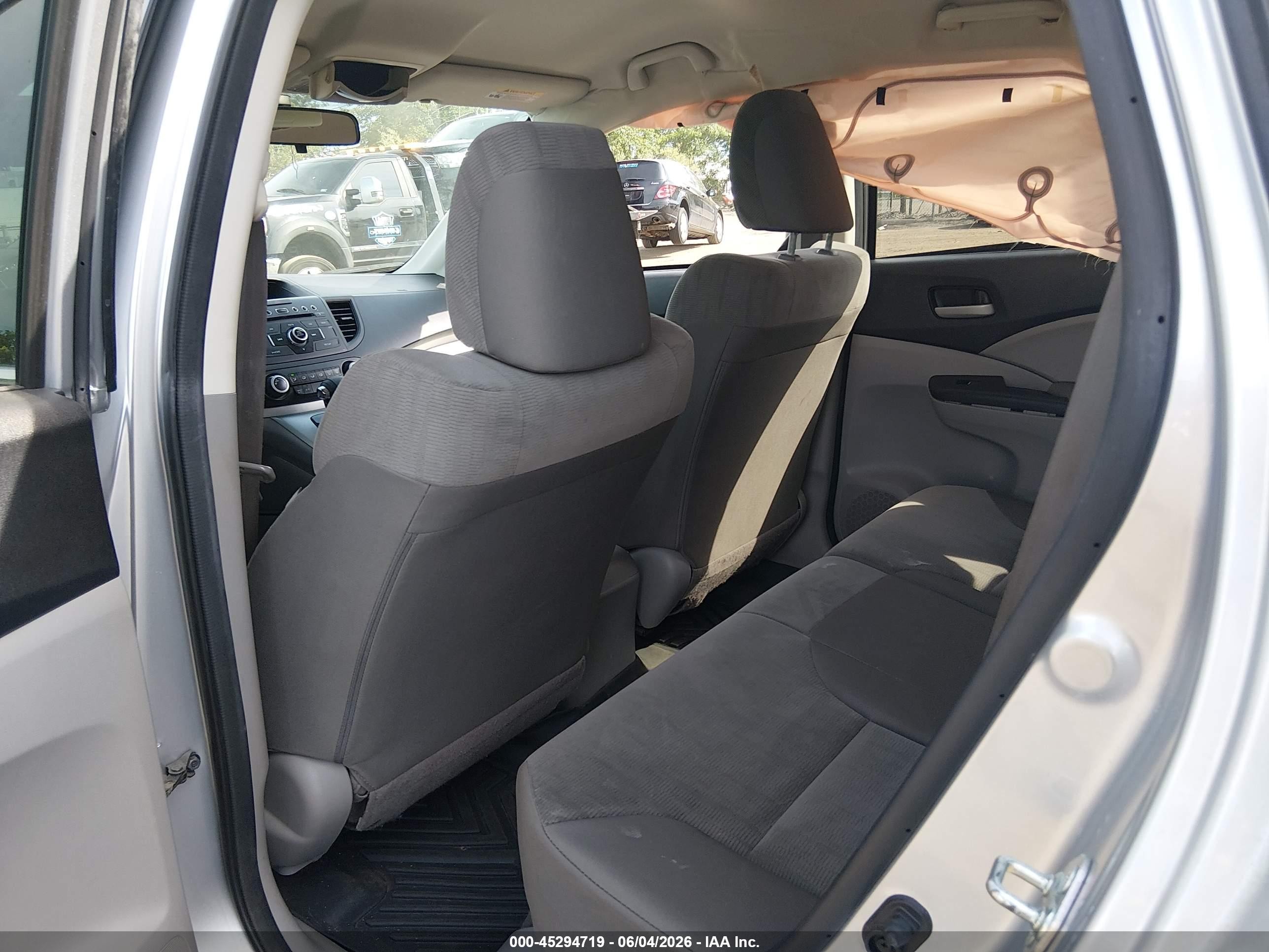2014 Honda Cr-v Lx Silver vin: 2HKRM4H34EH671408