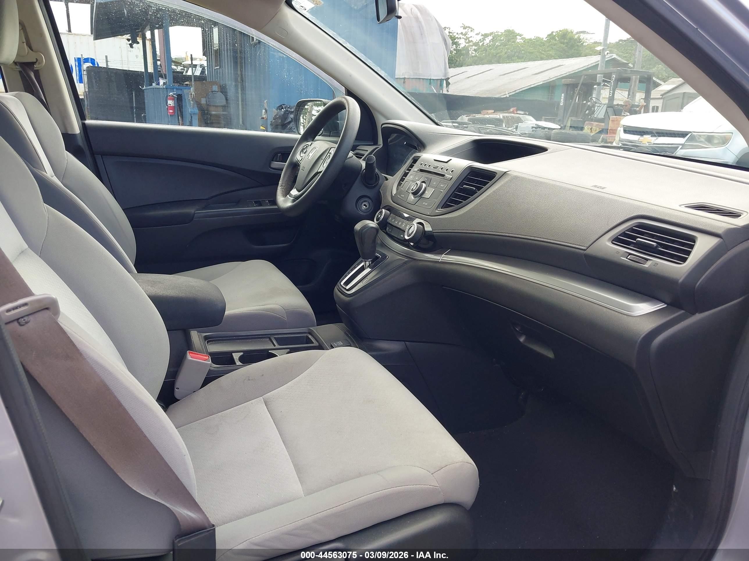 2015 Honda Cr-v Lx Silver vin: 2HKRM4H35FH629735