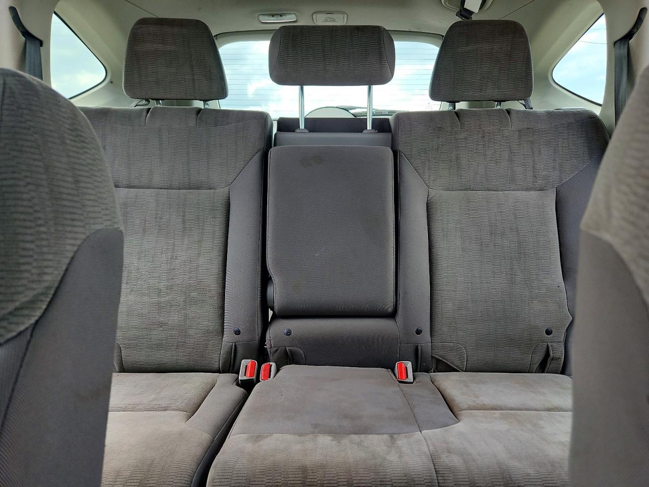 2013 Honda Cr-v Lx Silver vin: 2HKRM4H36DH601925