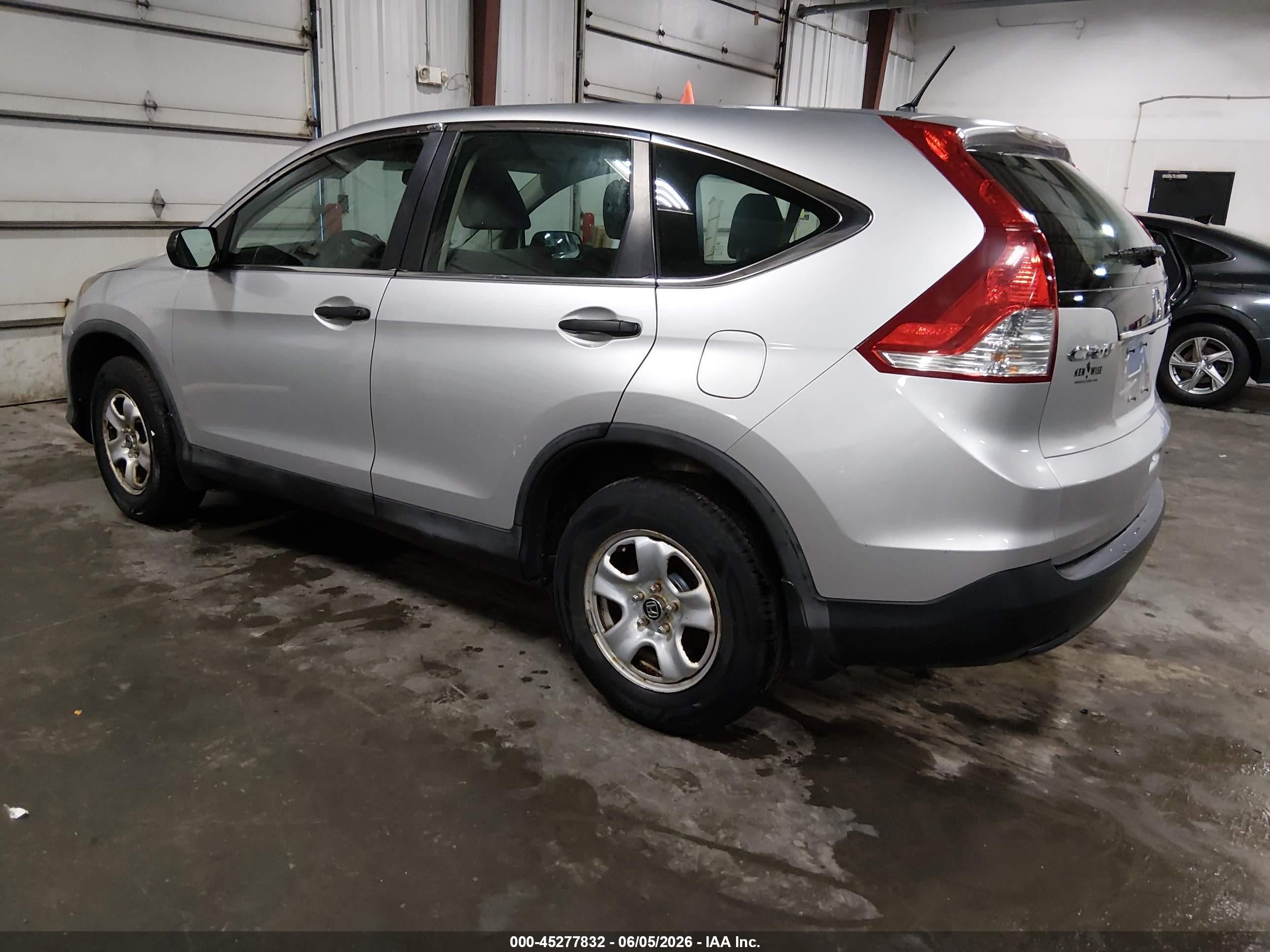 2013 Honda Cr-v Lx Silver vin: 2HKRM4H36DH677418