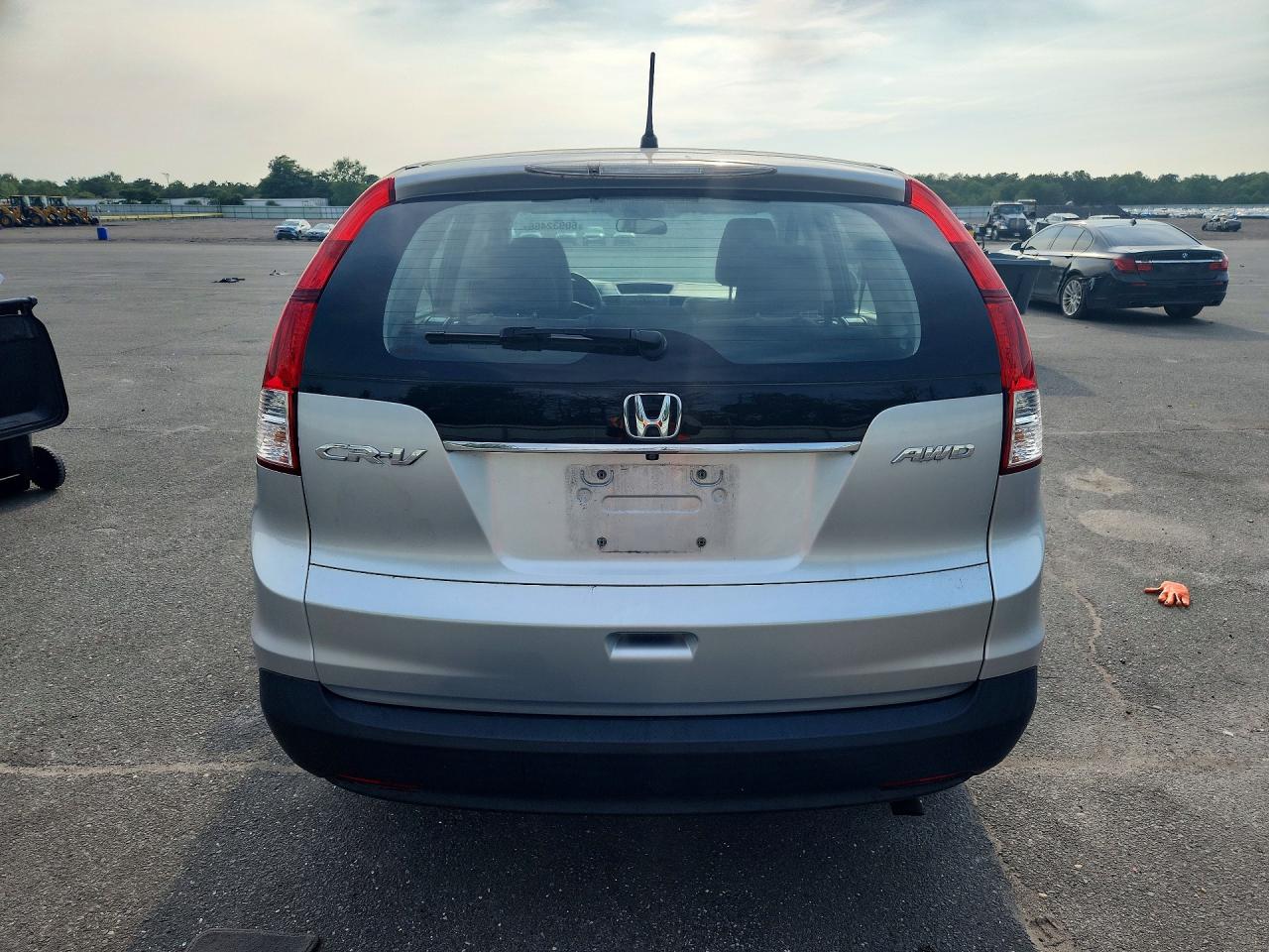 2014 Honda Cr-v Lx Silver vin: 2HKRM4H36EH625997