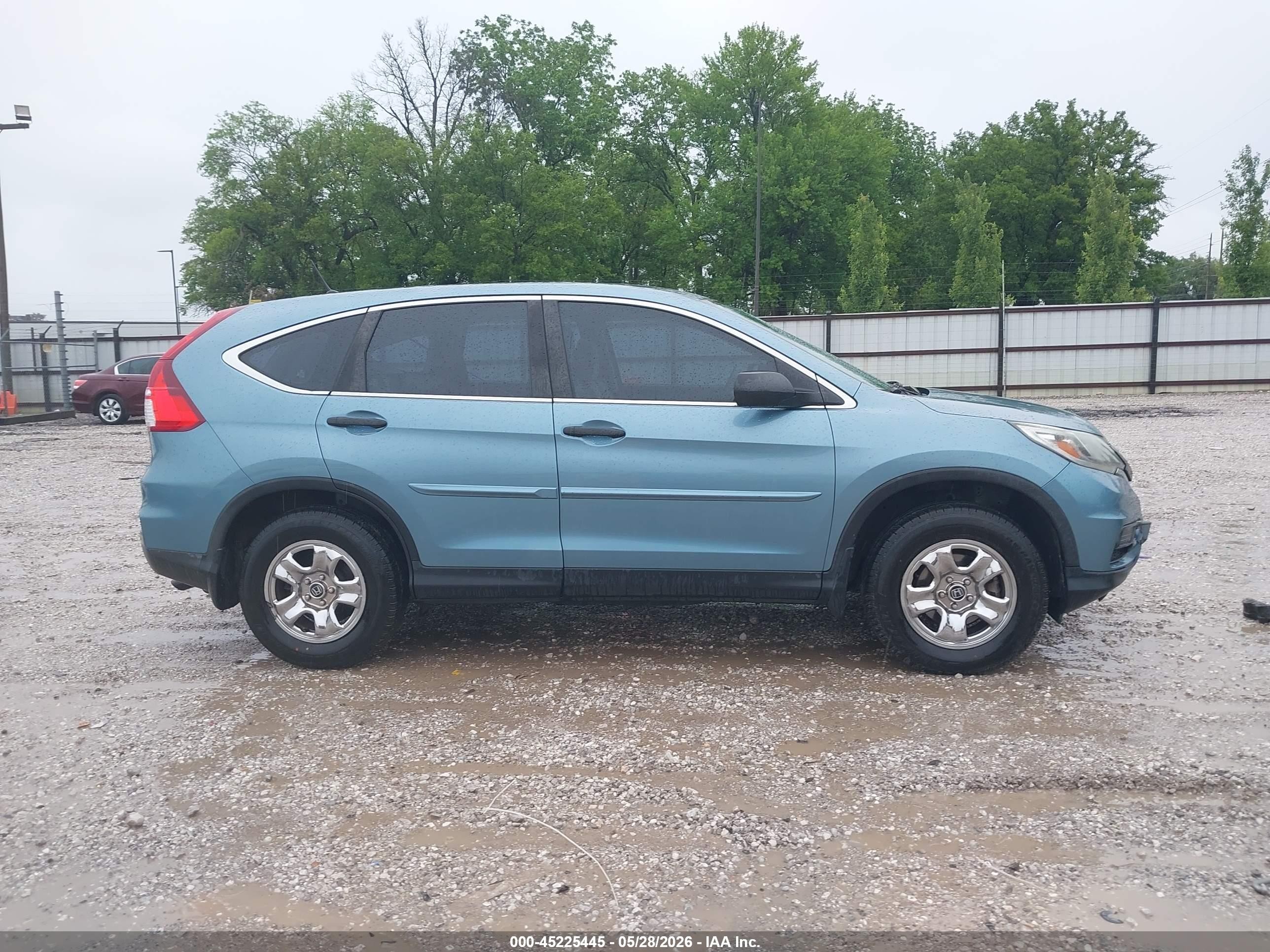 2015 Honda Cr-v Lx Blue vin: 2HKRM4H36FH640243