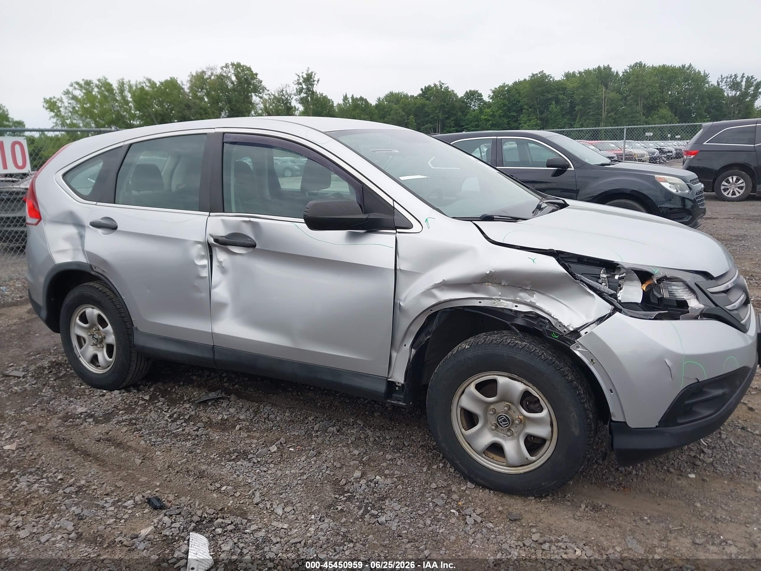 2014 Honda Cr-v Lx Silver vin: 2HKRM4H37EH673198