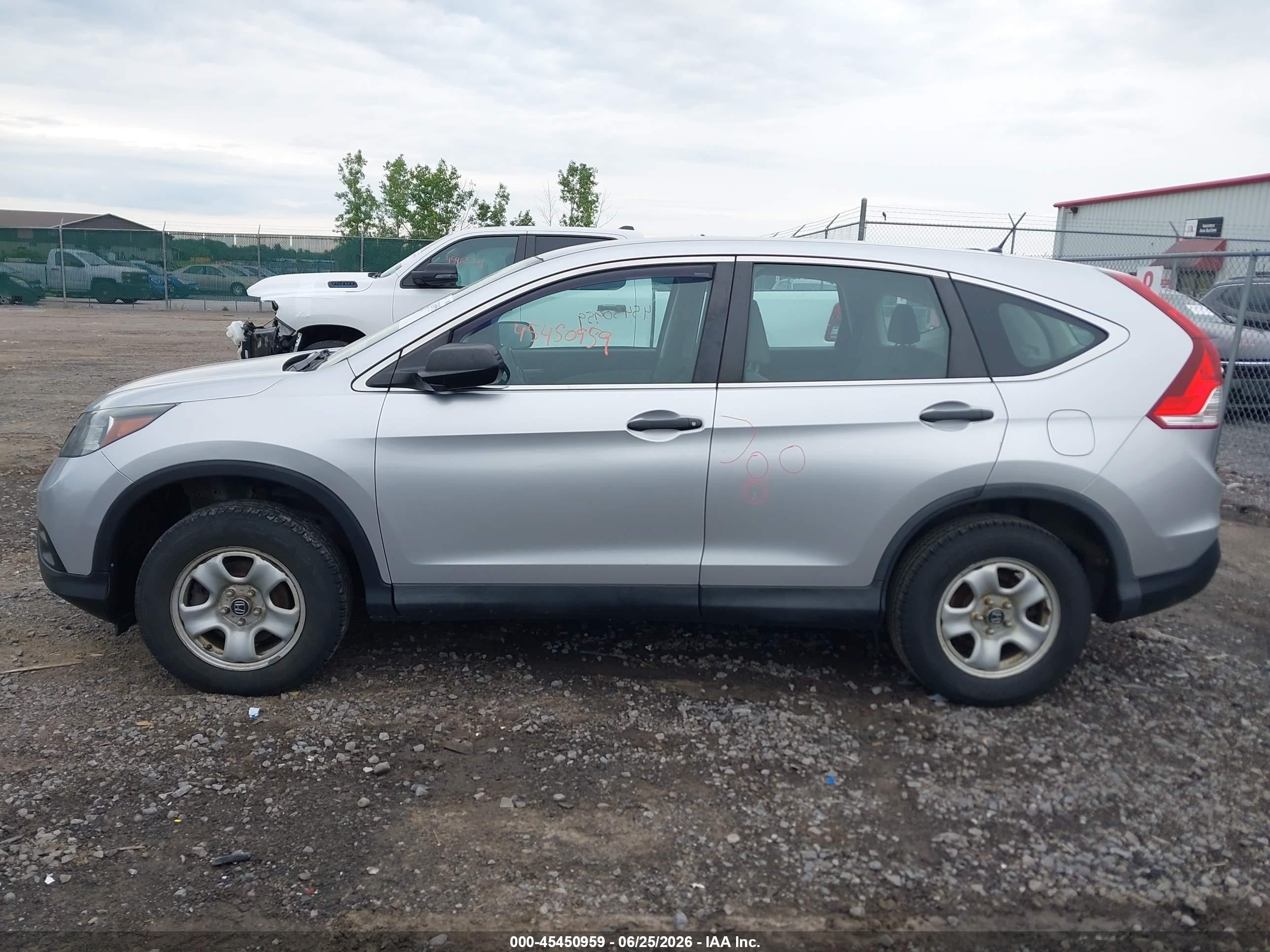 2014 Honda Cr-v Lx Silver vin: 2HKRM4H37EH673198