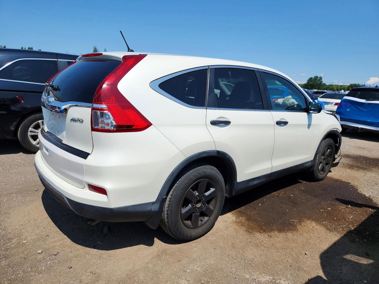 2015 Honda Cr-v Lx White vin: 2HKRM4H37FH130287