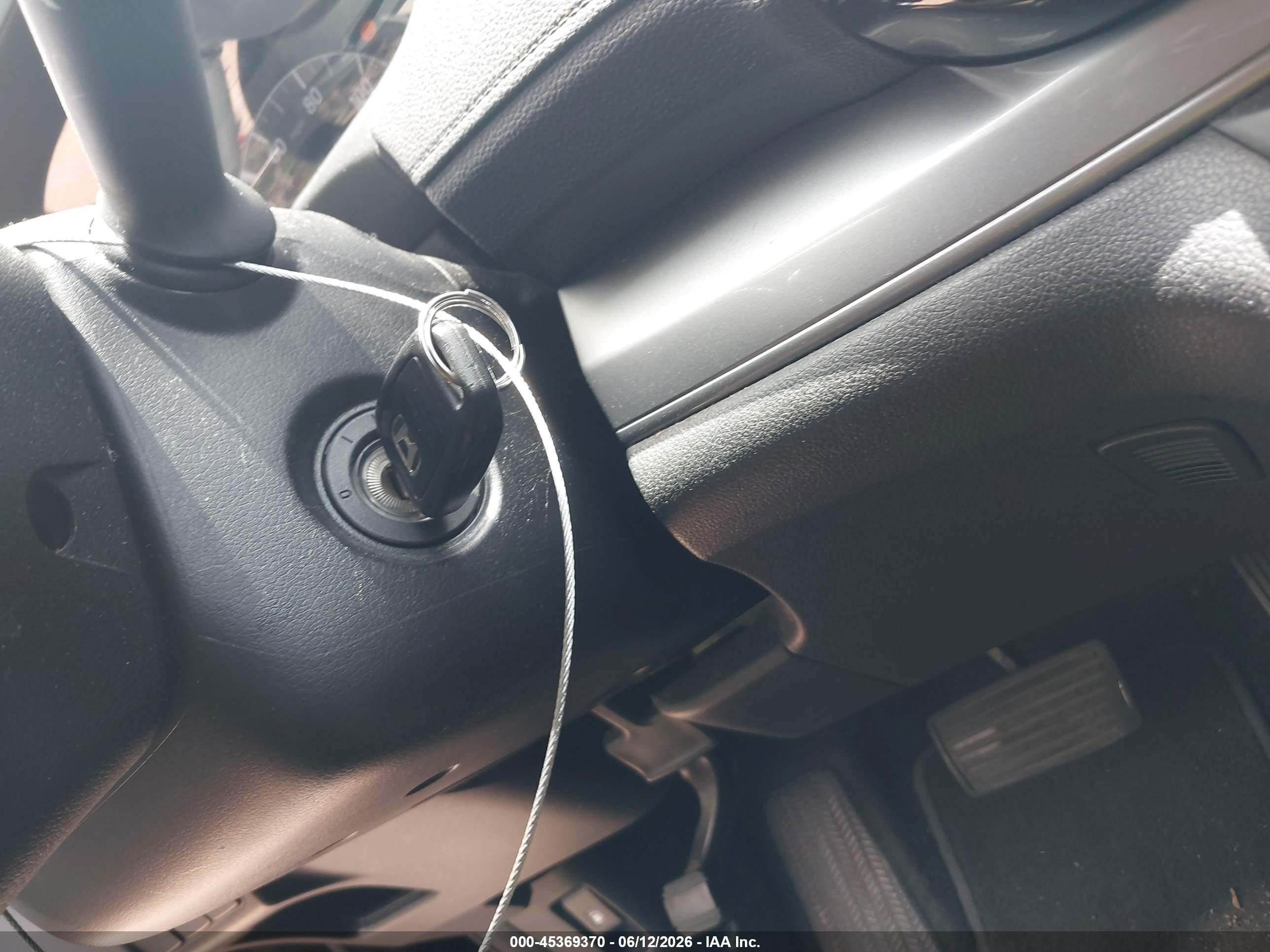 2015 Honda Cr-v Lx Черный vin: 2HKRM4H37FH623497