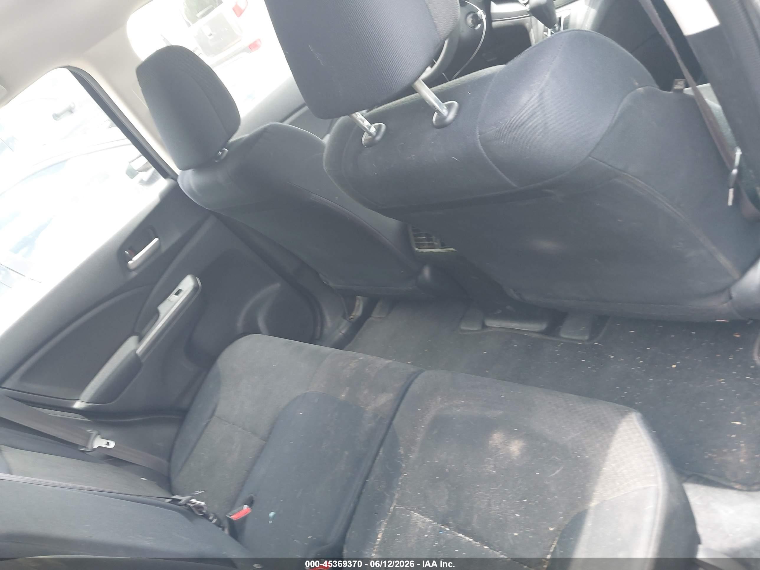 2015 Honda Cr-v Lx Черный vin: 2HKRM4H37FH623497