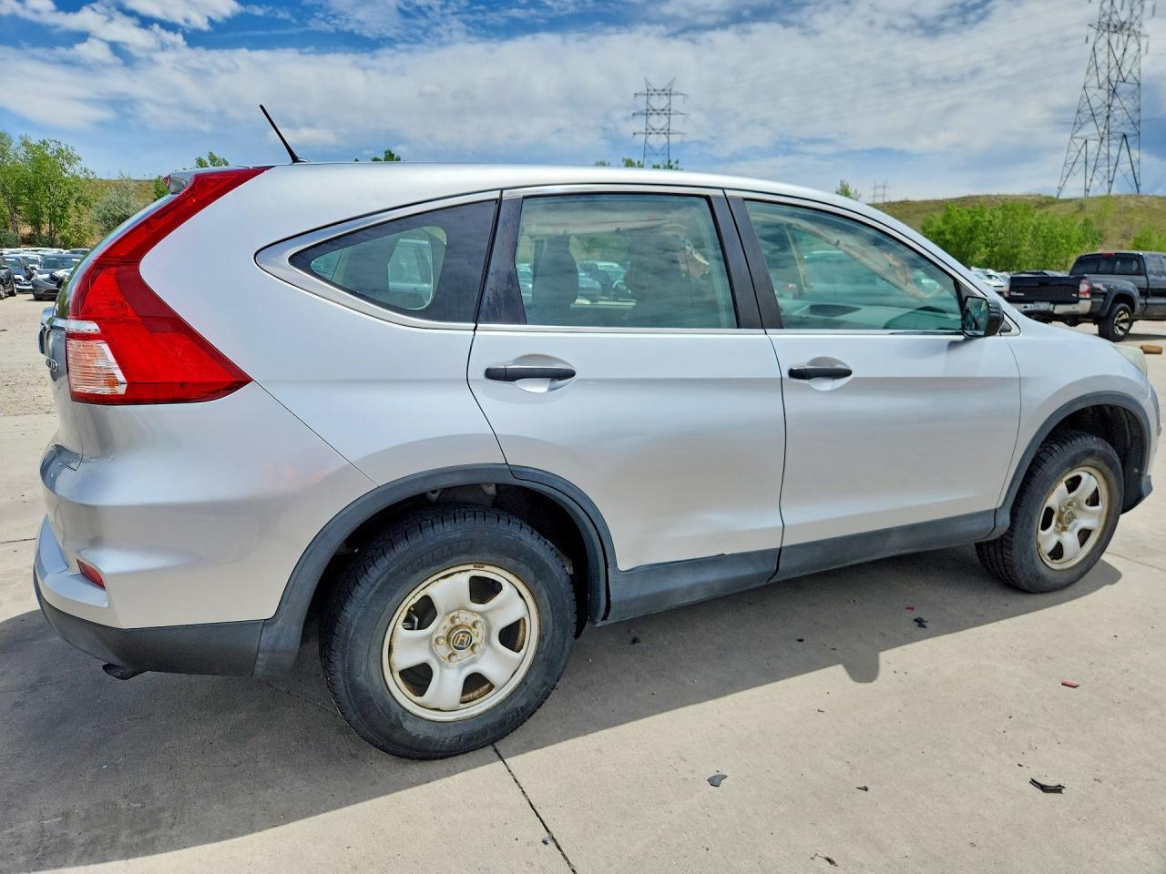 2015 Honda Cr-v Lx Silver vin: 2HKRM4H39FH612792