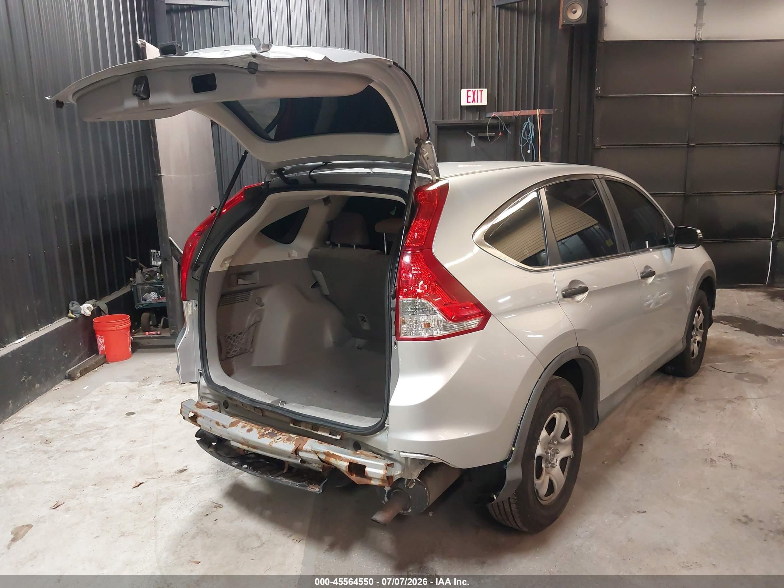 2014 Honda Cr-v Lx Silver vin: 2HKRM4H3XEH682932
