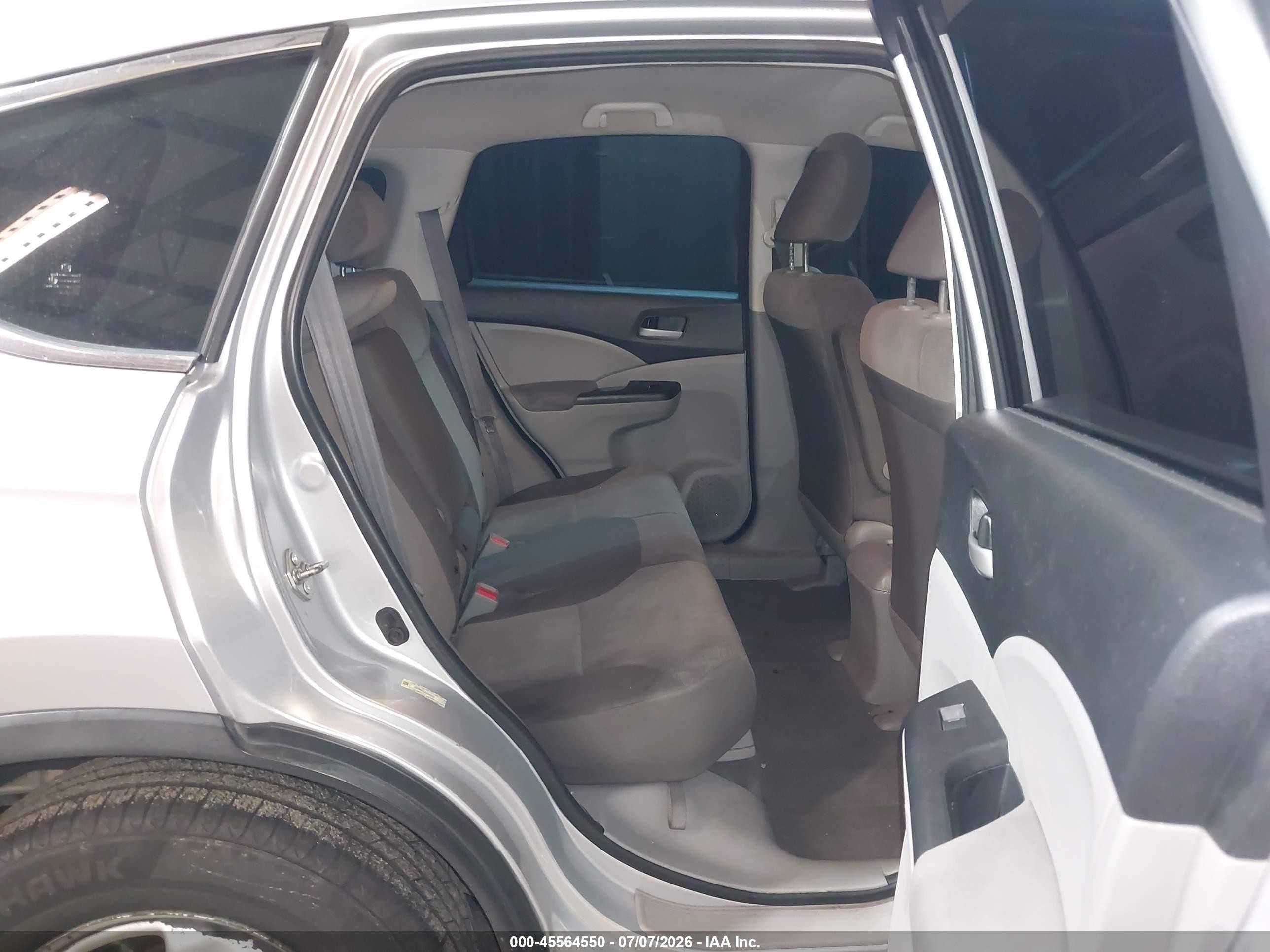 2014 Honda Cr-v Lx Silver vin: 2HKRM4H3XEH682932