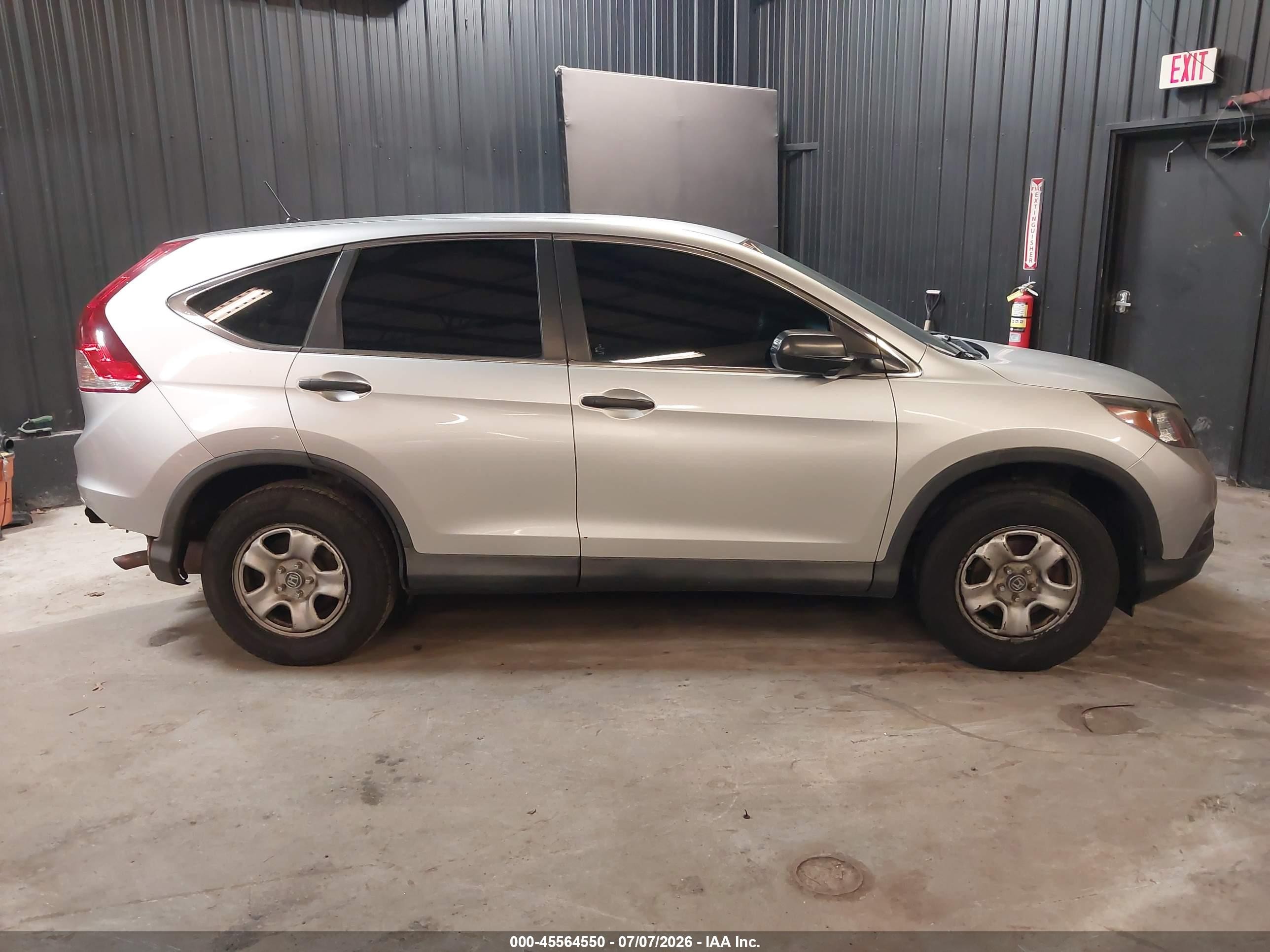 2014 Honda Cr-v Lx Silver vin: 2HKRM4H3XEH682932