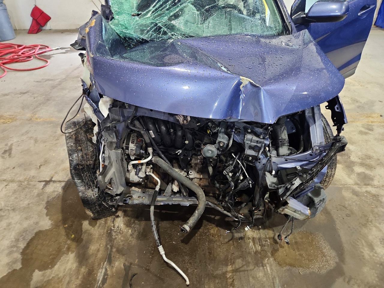2013 Honda Cr-v Exl Blue vin: 2HKRM4H72DH646850