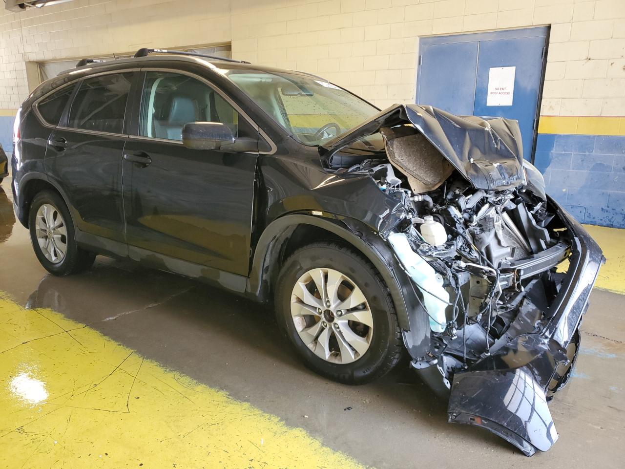 2014 Honda Cr-v Exl Black vin: 2HKRM4H7XEH709565 Damage: Right Front Fender, Severe Damage, Replacement Required