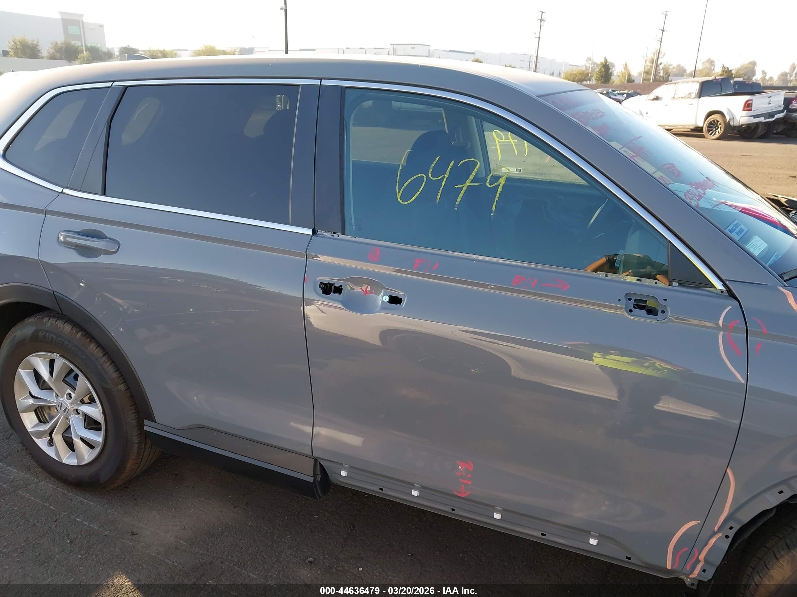 2026 Honda Cr-v Lx 2wd Gray vin: 2HKRS3H26TH327213