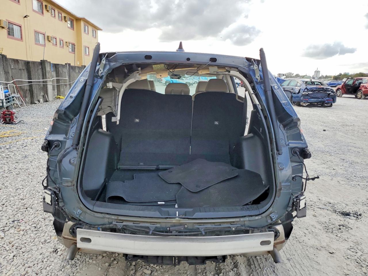 2023 Honda Cr-v Exl Gray vin: 2HKRS3H70PH304334