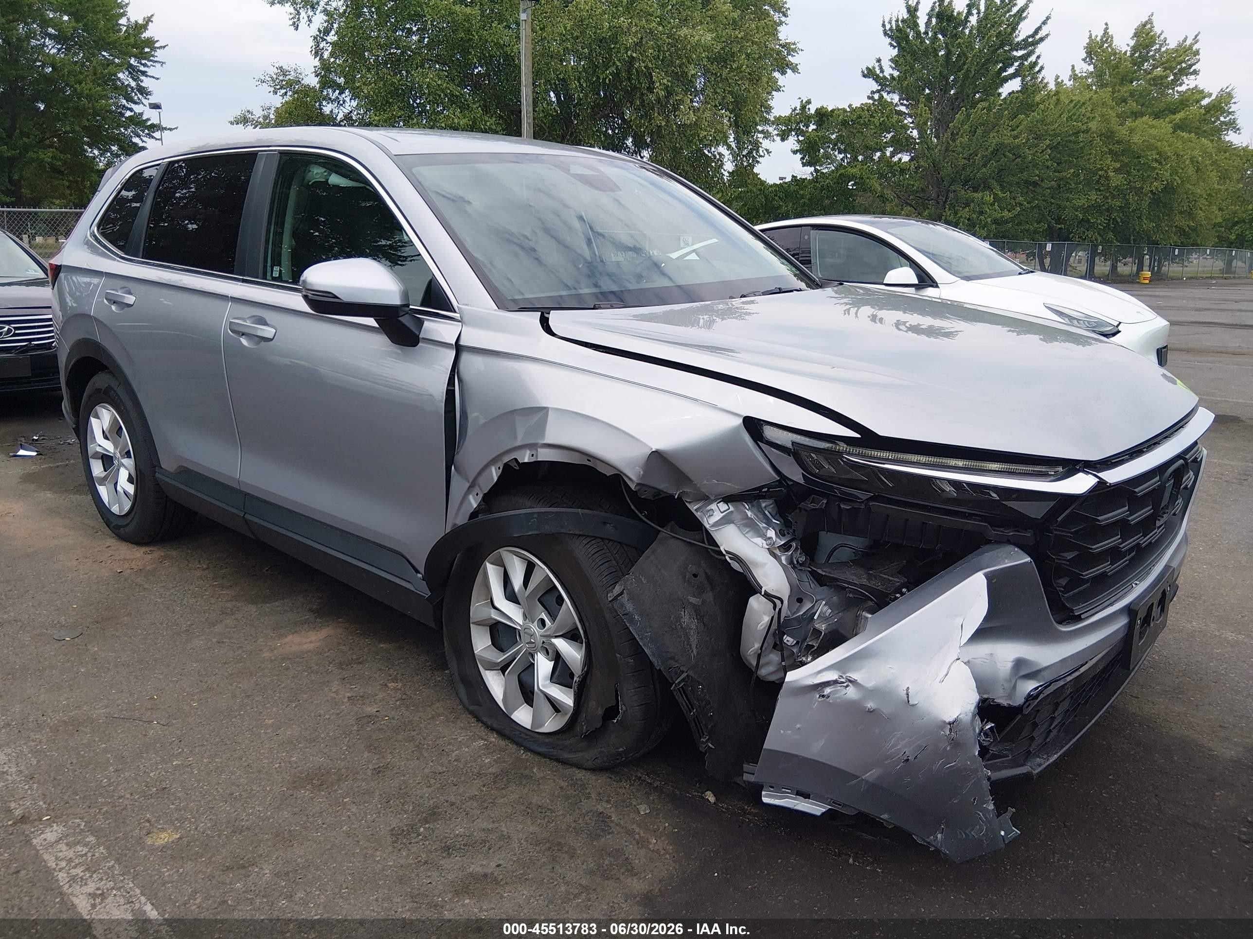 2026 Honda Cr-v Lx Awd Silver vin: 2HKRS4H29TH445553