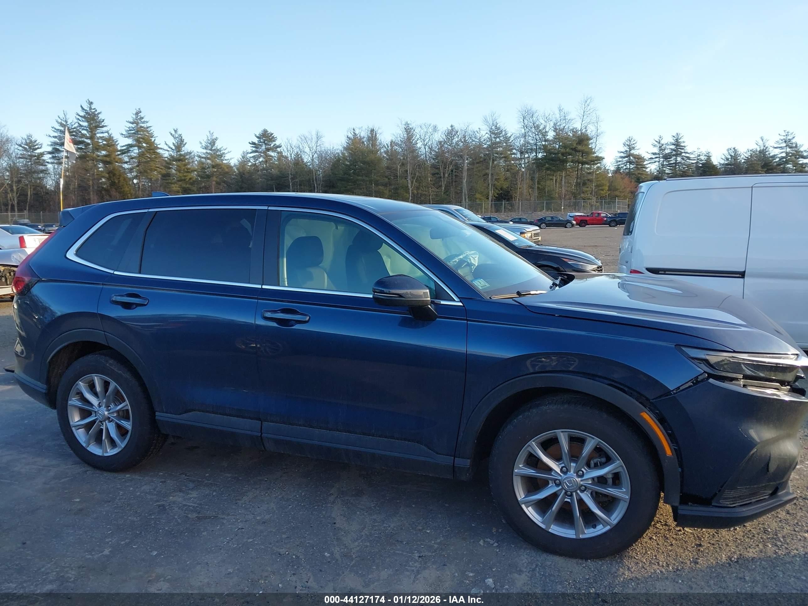 2025 Honda Cr-v Ex Awd Dark Blue vin: 2HKRS4H40SH471068