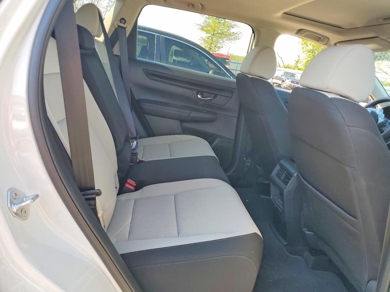 2026 Honda Cr-v Ex White vin: 2HKRS4H40TH429288
