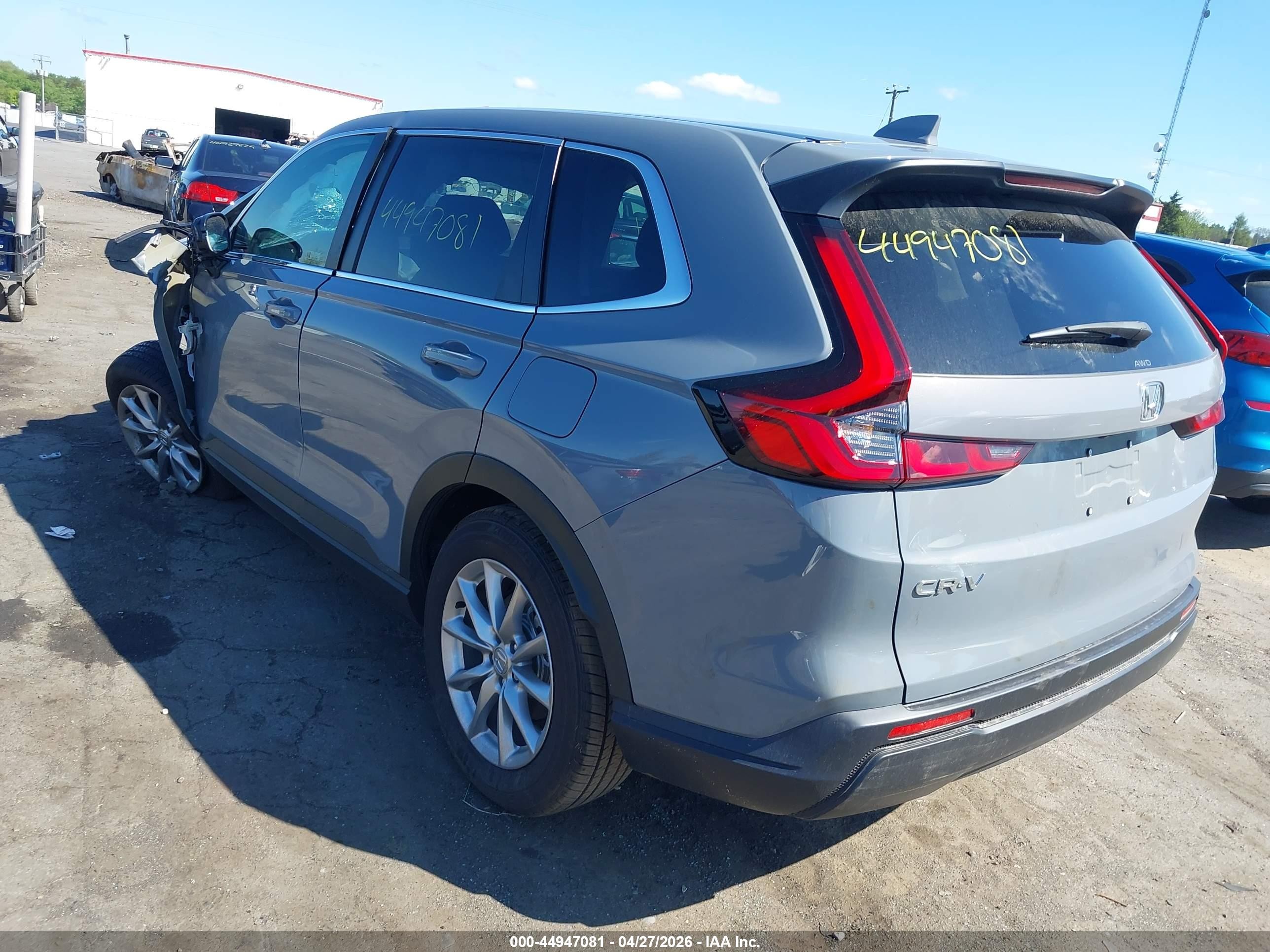 2026 Honda Cr-v Ex Awd Gray vin: 2HKRS4H45TH453327