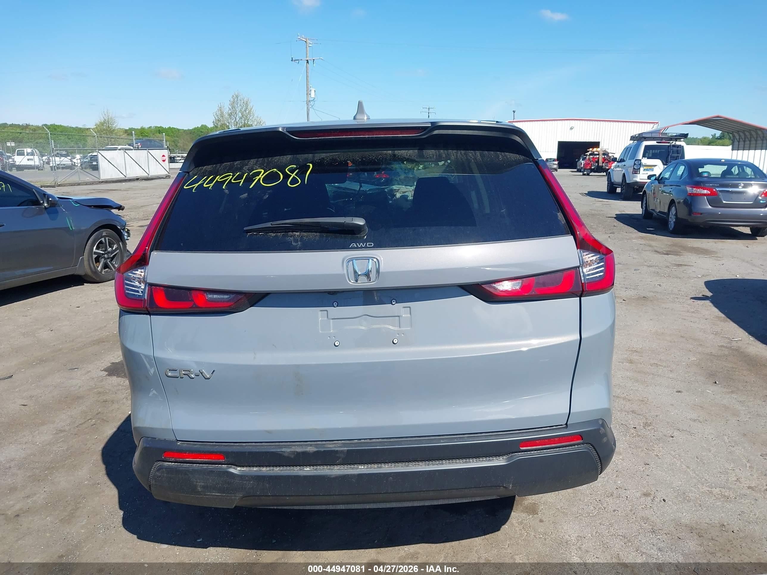 2026 Honda Cr-v Ex Awd Gray vin: 2HKRS4H45TH453327