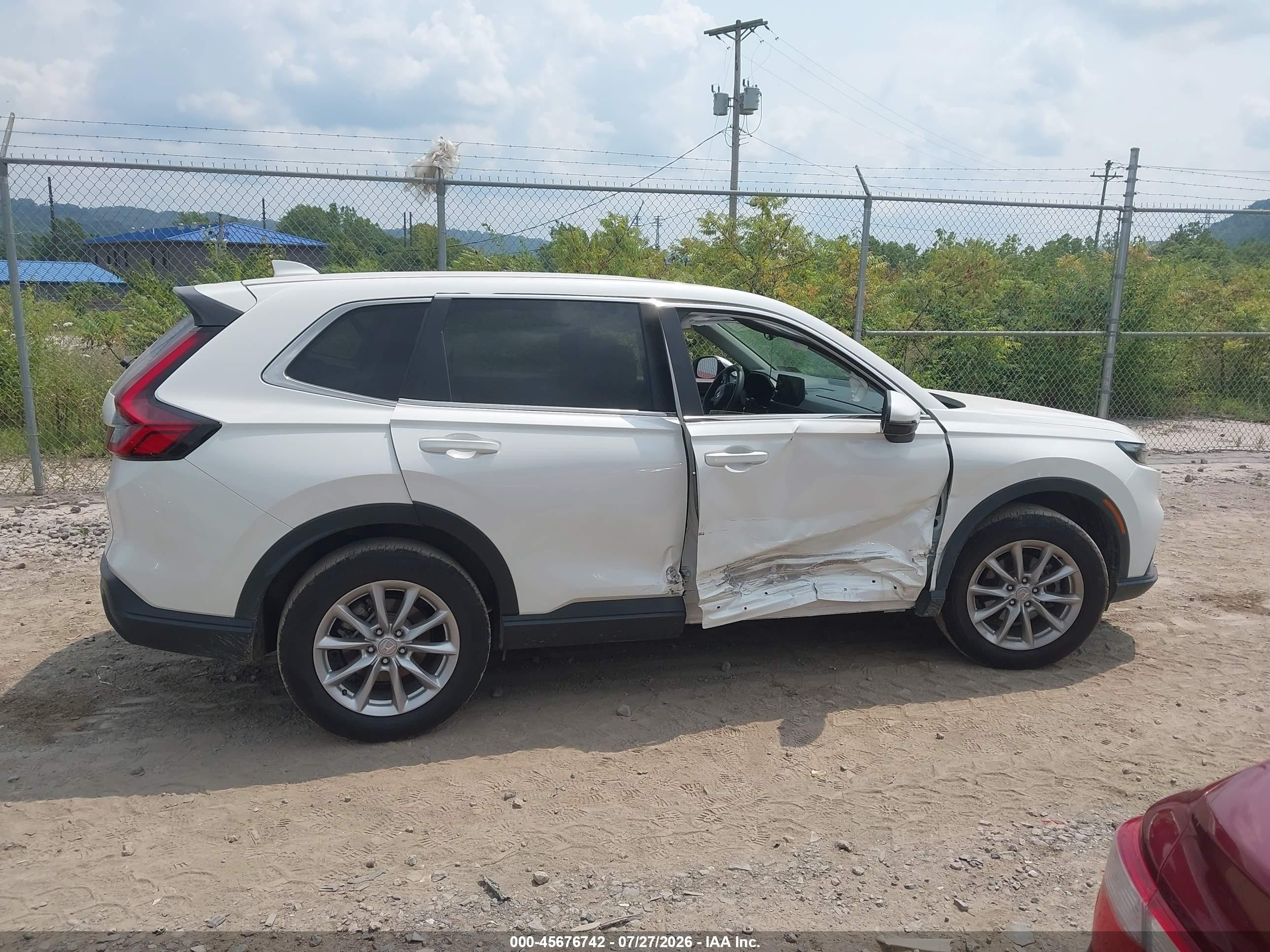 2026 Honda Cr-v Ex Awd White vin: 2HKRS4H48TH449403