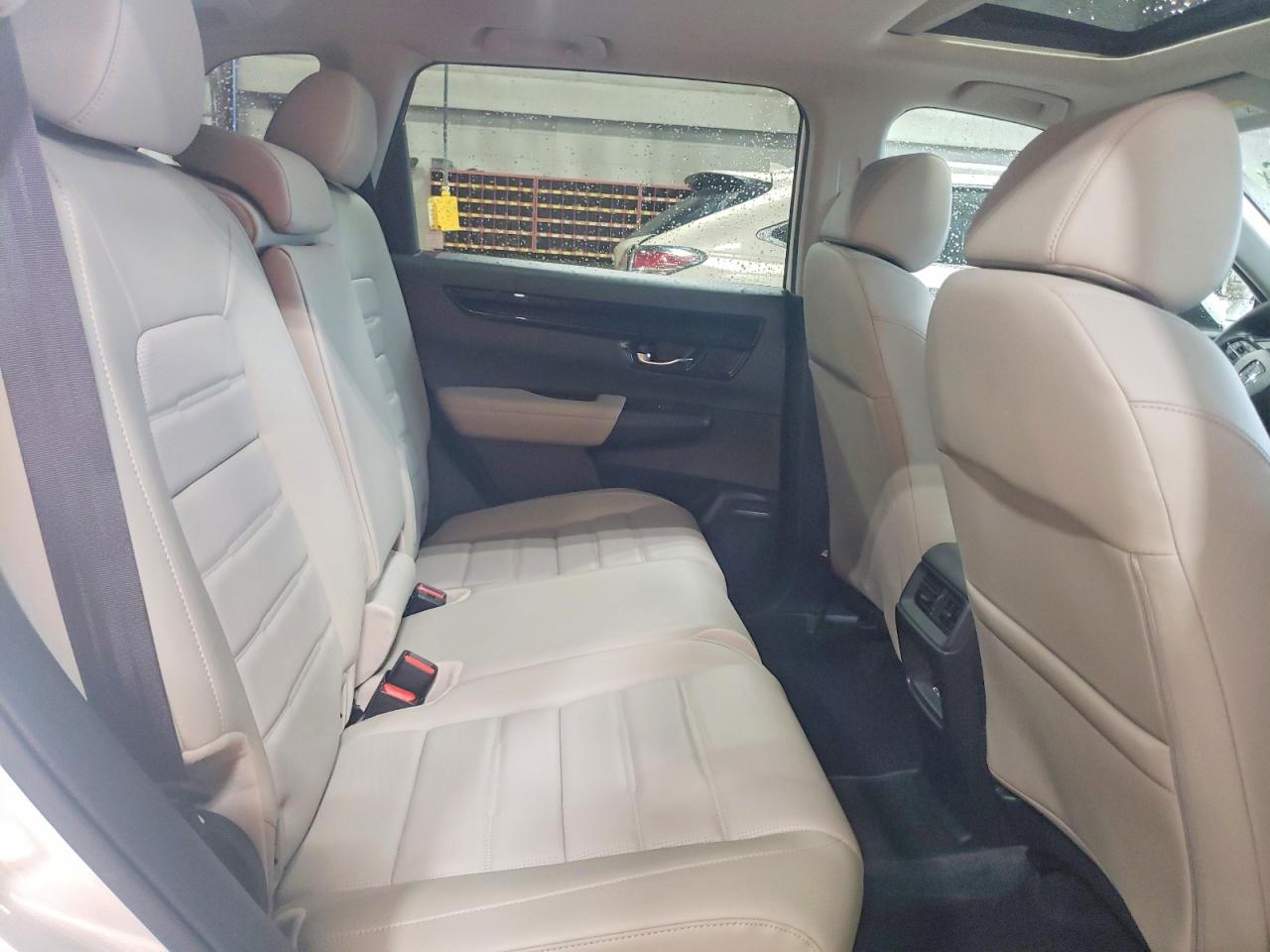 2026 Honda Cr-v Exl White vin: 2HKRS4H77TH457597