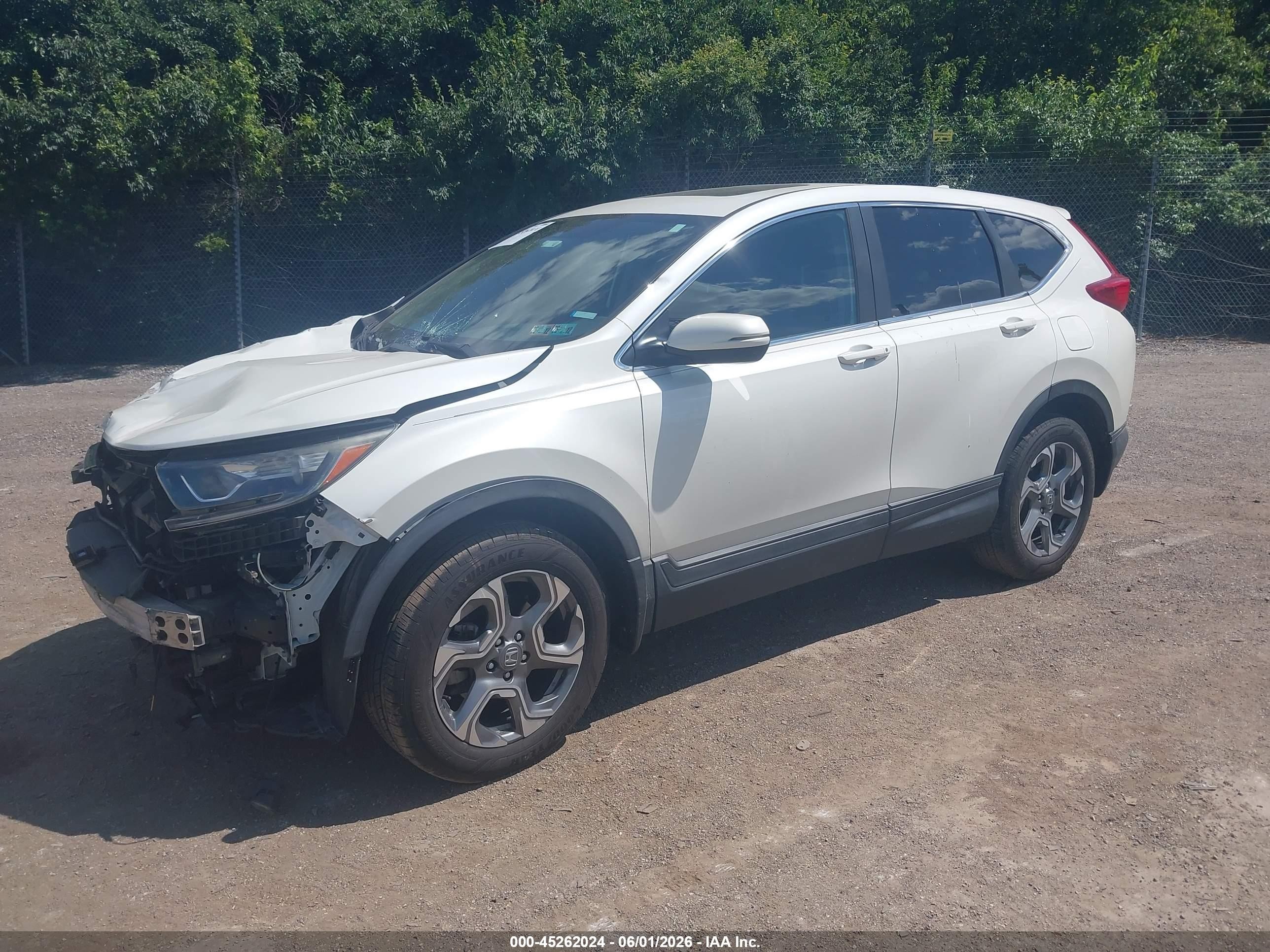 2017 Honda Cr-v Ex White vin: 2HKRW2H56HH673178