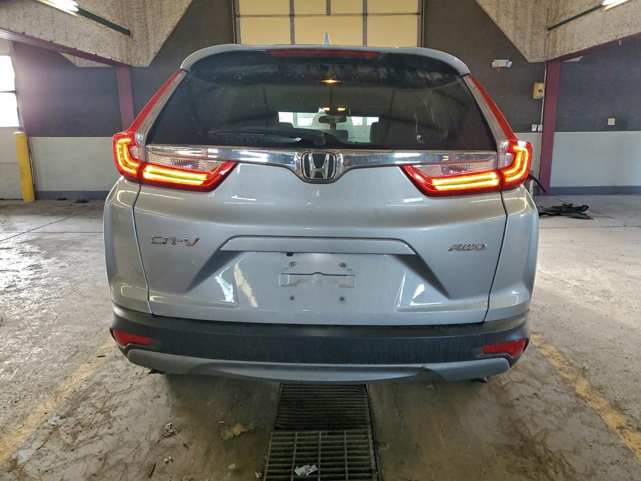 2019 Honda Cr-v Ex Silver vin: 2HKRW2H57KH638849