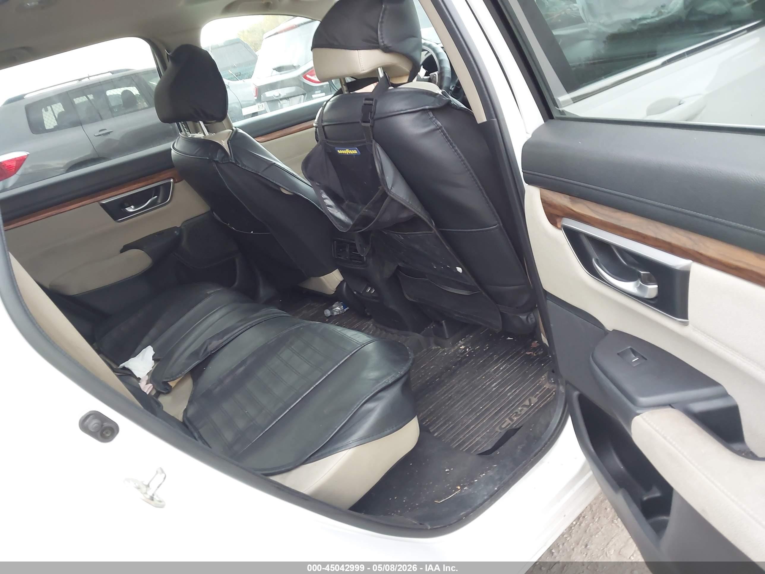 2019 Honda Cr-v Ex Белый vin: 2HKRW2H57KH672659