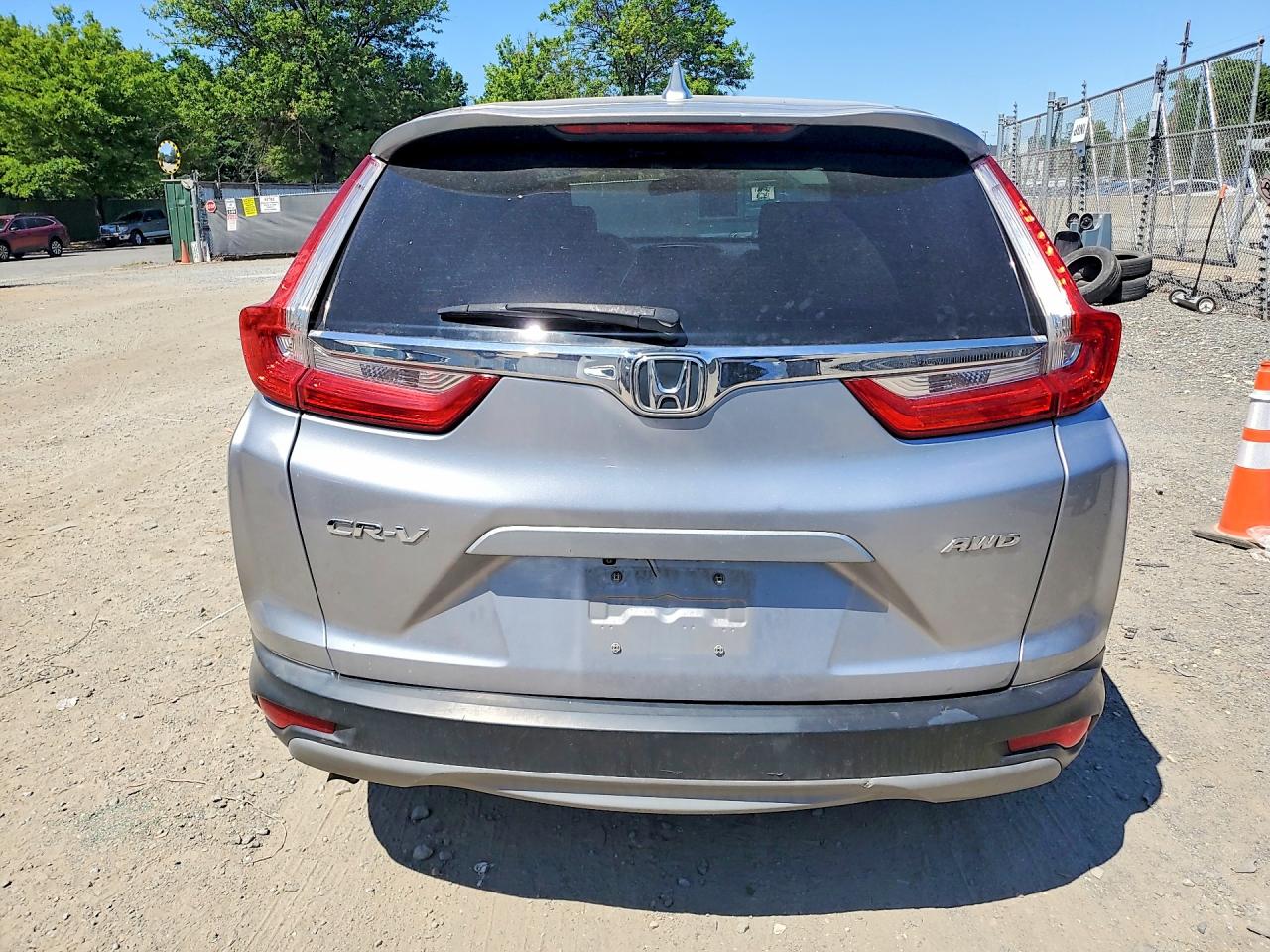 2018 Honda Cr-v Ex Silver vin: 2HKRW2H59JH644957