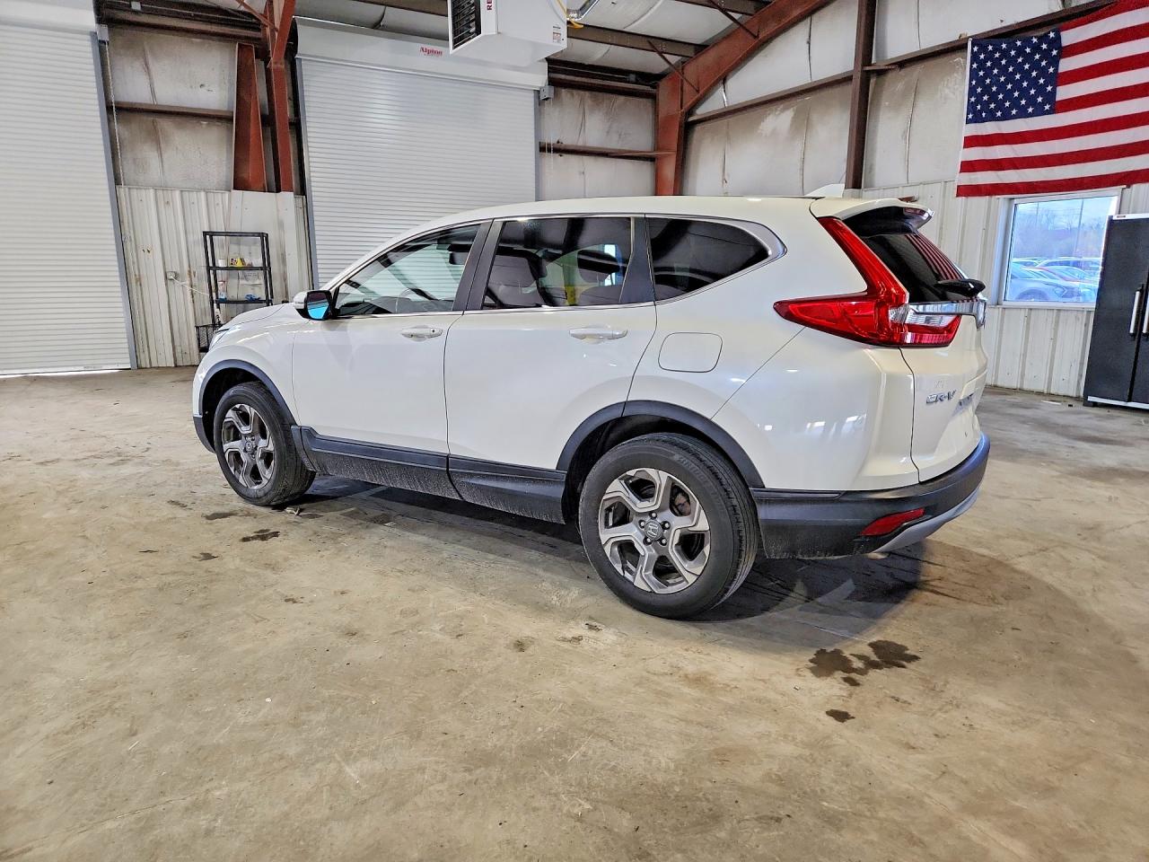 2018 Honda Cr-v Exl White vin: 2HKRW2H83JH617764