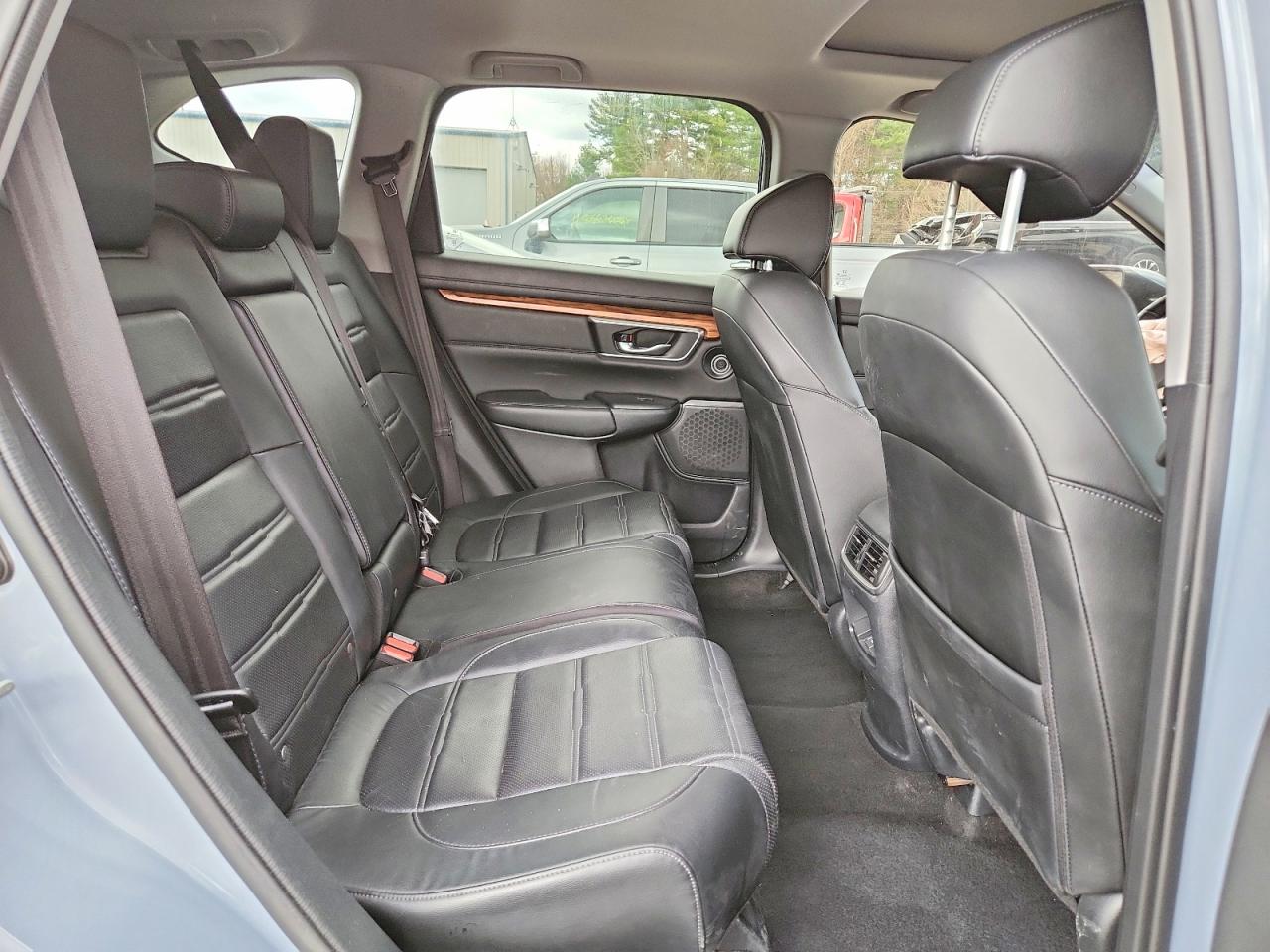 2020 Honda Crv Awd Blue vin: 2HKRW2H98LH630179