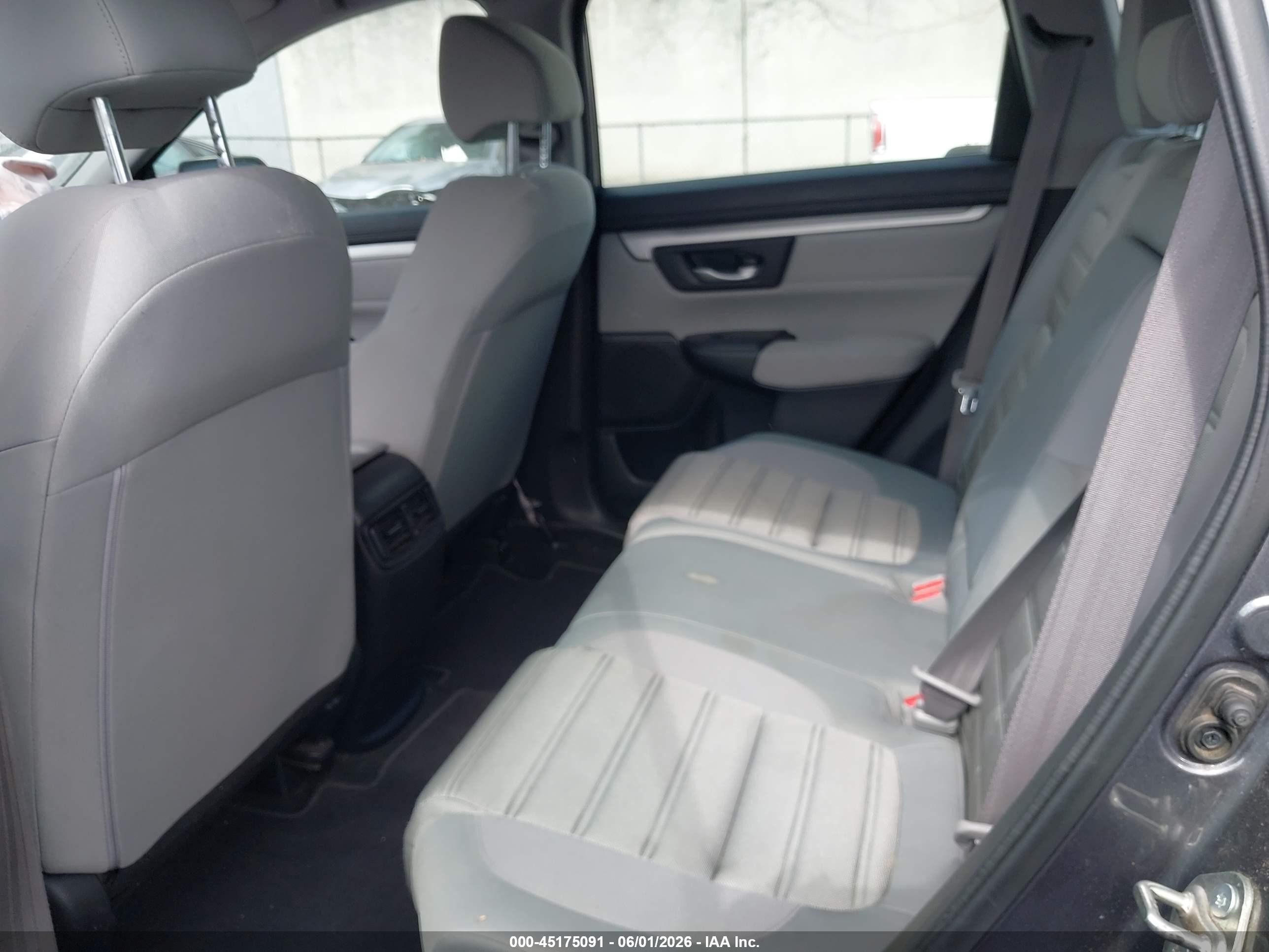 2017 Honda Cr-v Lx Серый vin: 2HKRW5H38HH403191