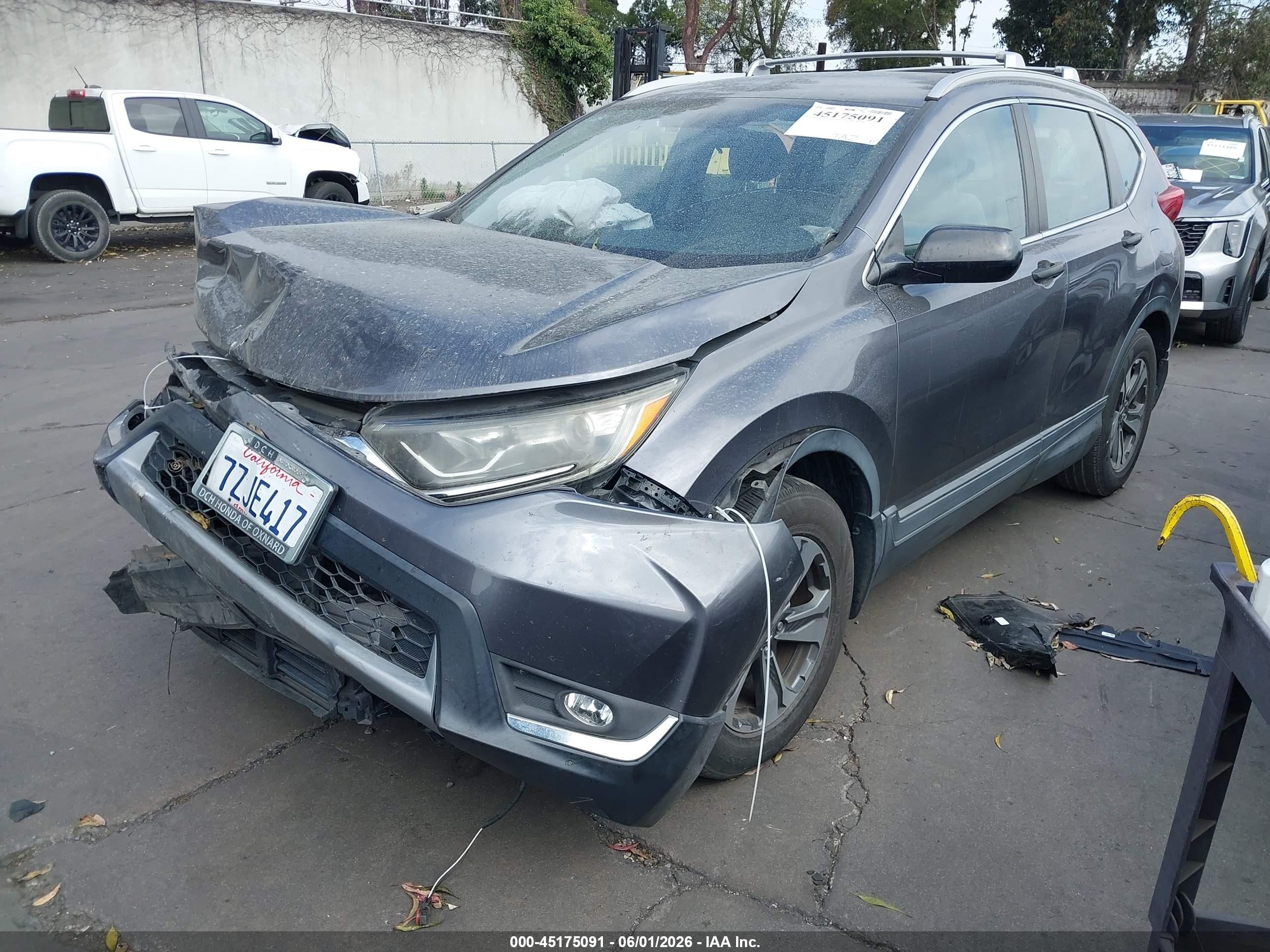 2017 Honda Cr-v Lx Серый vin: 2HKRW5H38HH403191