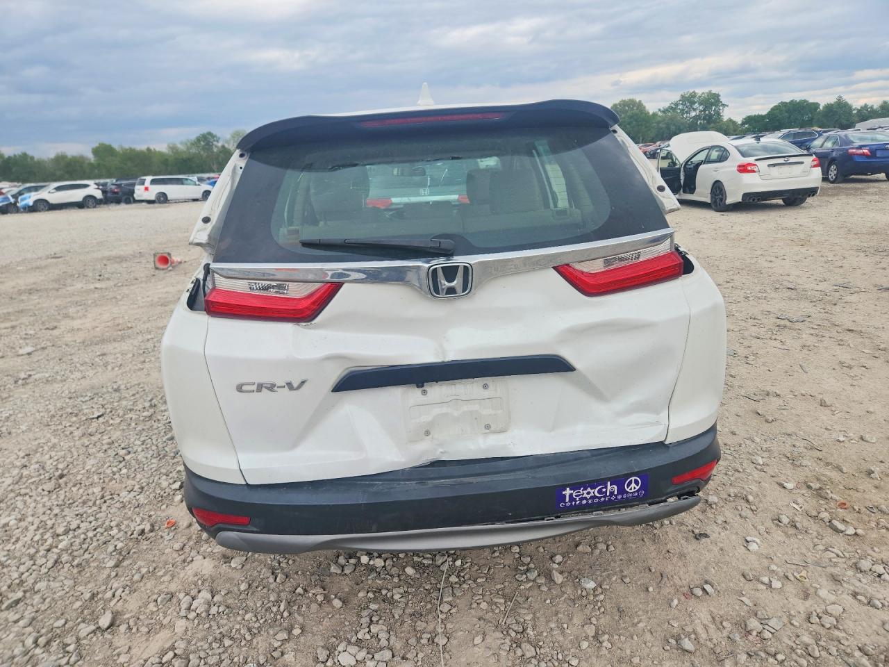 2019 Honda Cr-v Lx White vin: 2HKRW5H38KH410052