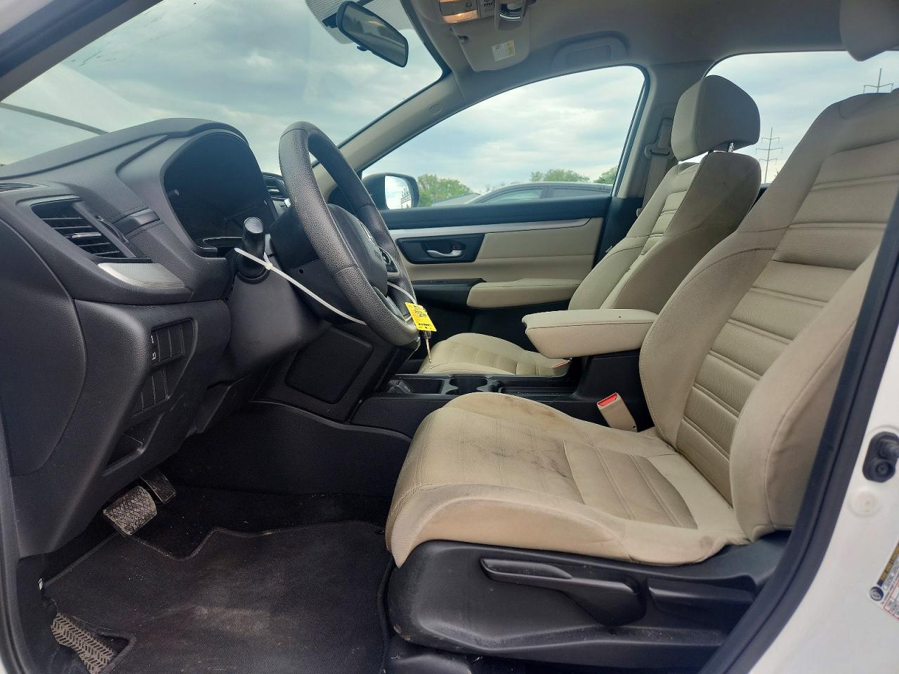 2019 Honda Cr-v Lx White vin: 2HKRW5H38KH410052