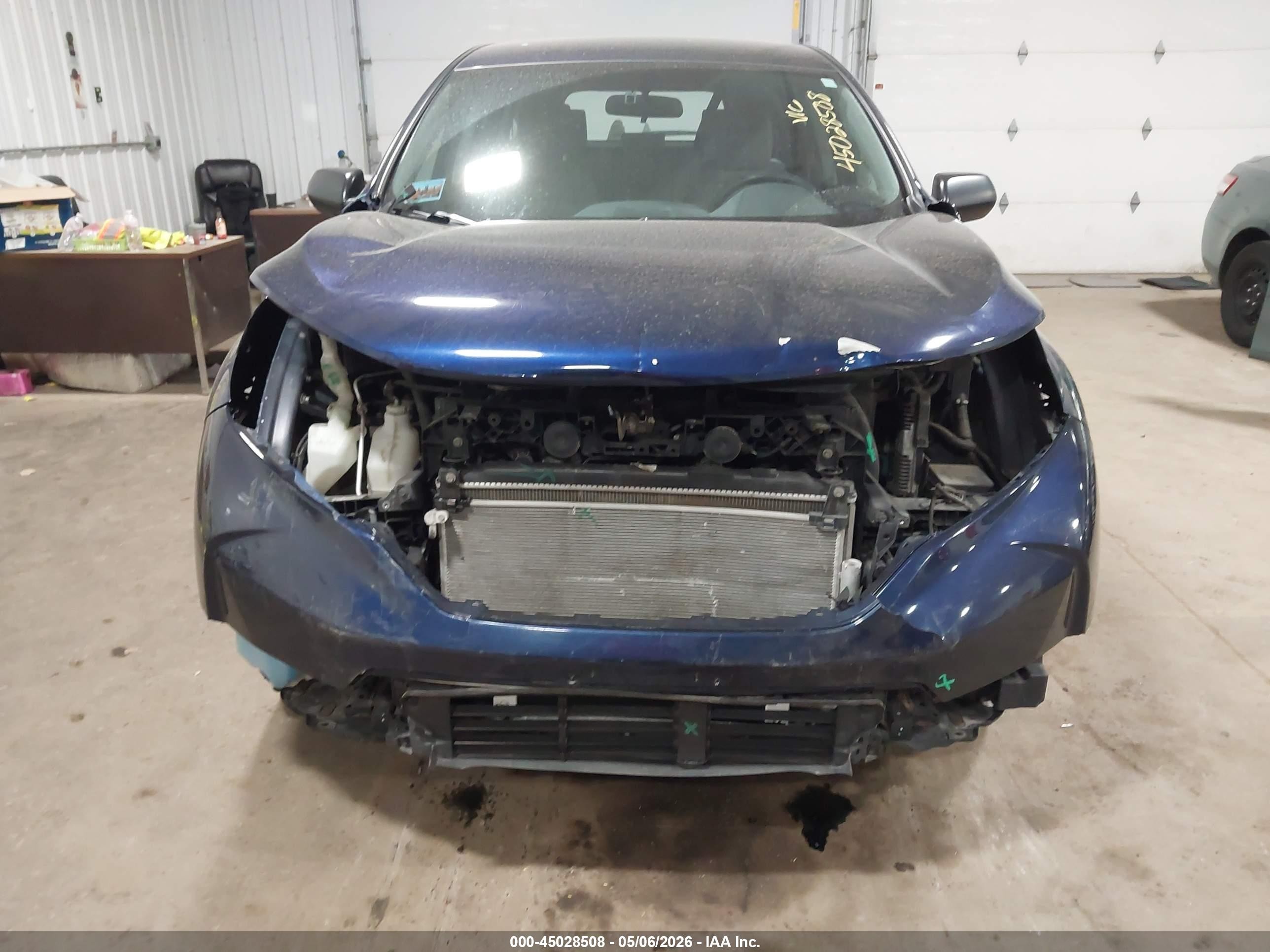 2018 Honda Cr-v Lx Синий vin: 2HKRW6H39JH200077