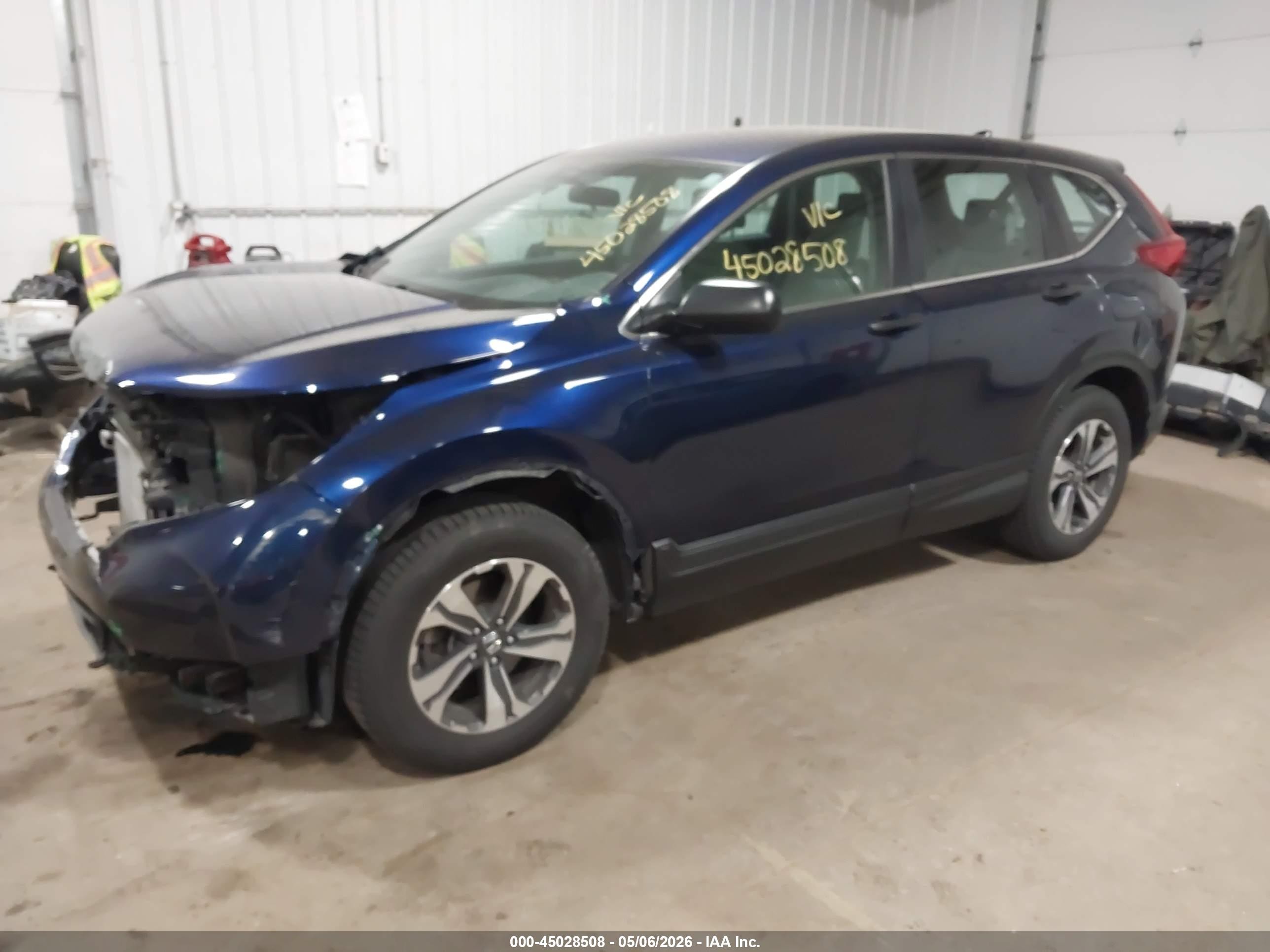2018 Honda Cr-v Lx Синий vin: 2HKRW6H39JH200077