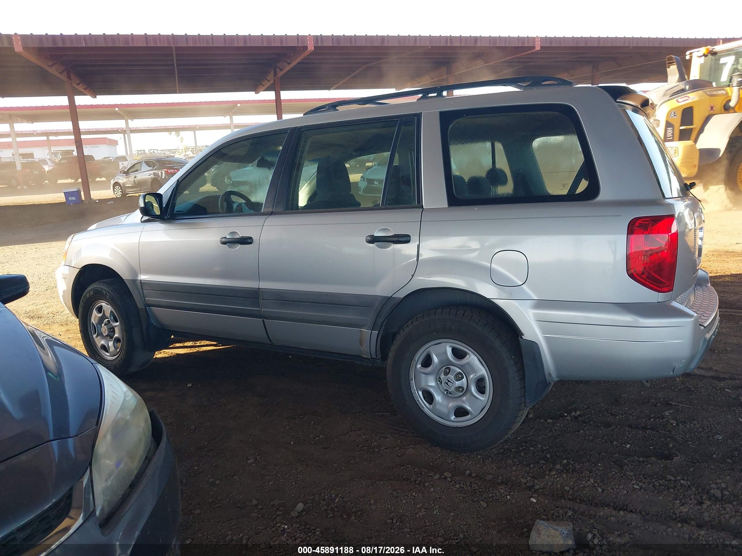 2004 Honda Pilot Lx Silver vin: 2HKYF18114H535321