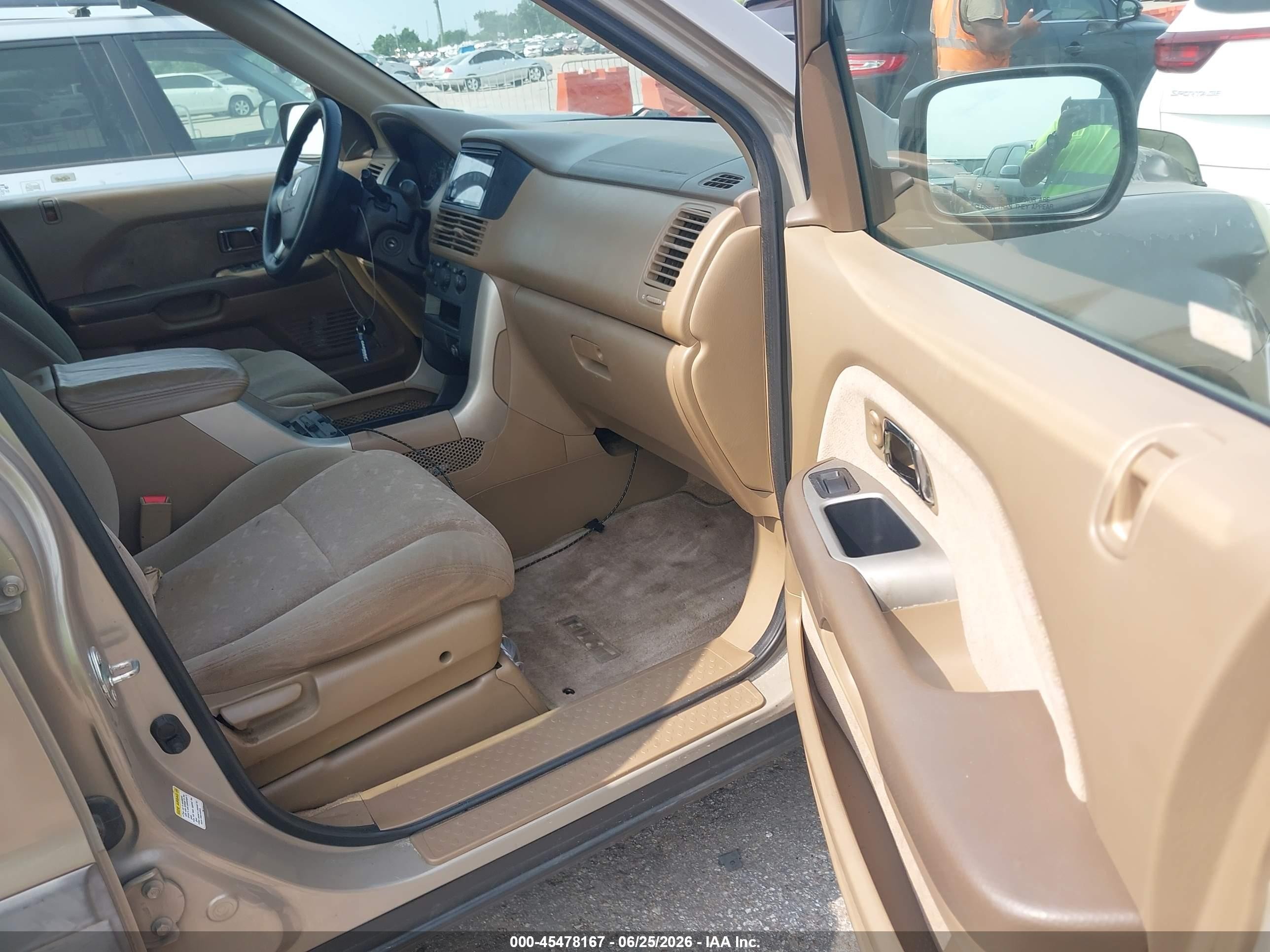2003 Honda Pilot Lx Gold vin: 2HKYF18123H576992