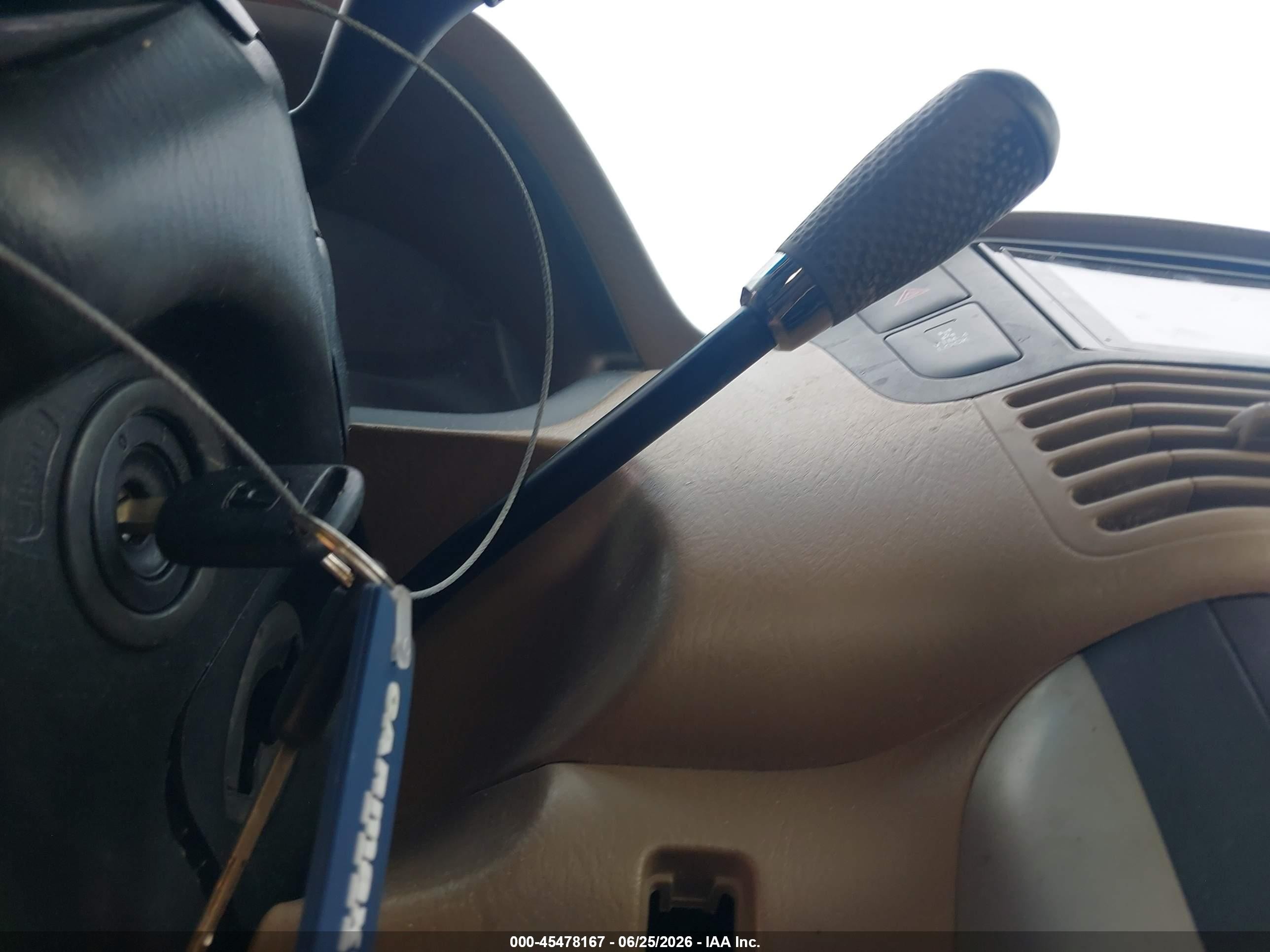 2003 Honda Pilot Lx Gold vin: 2HKYF18123H576992