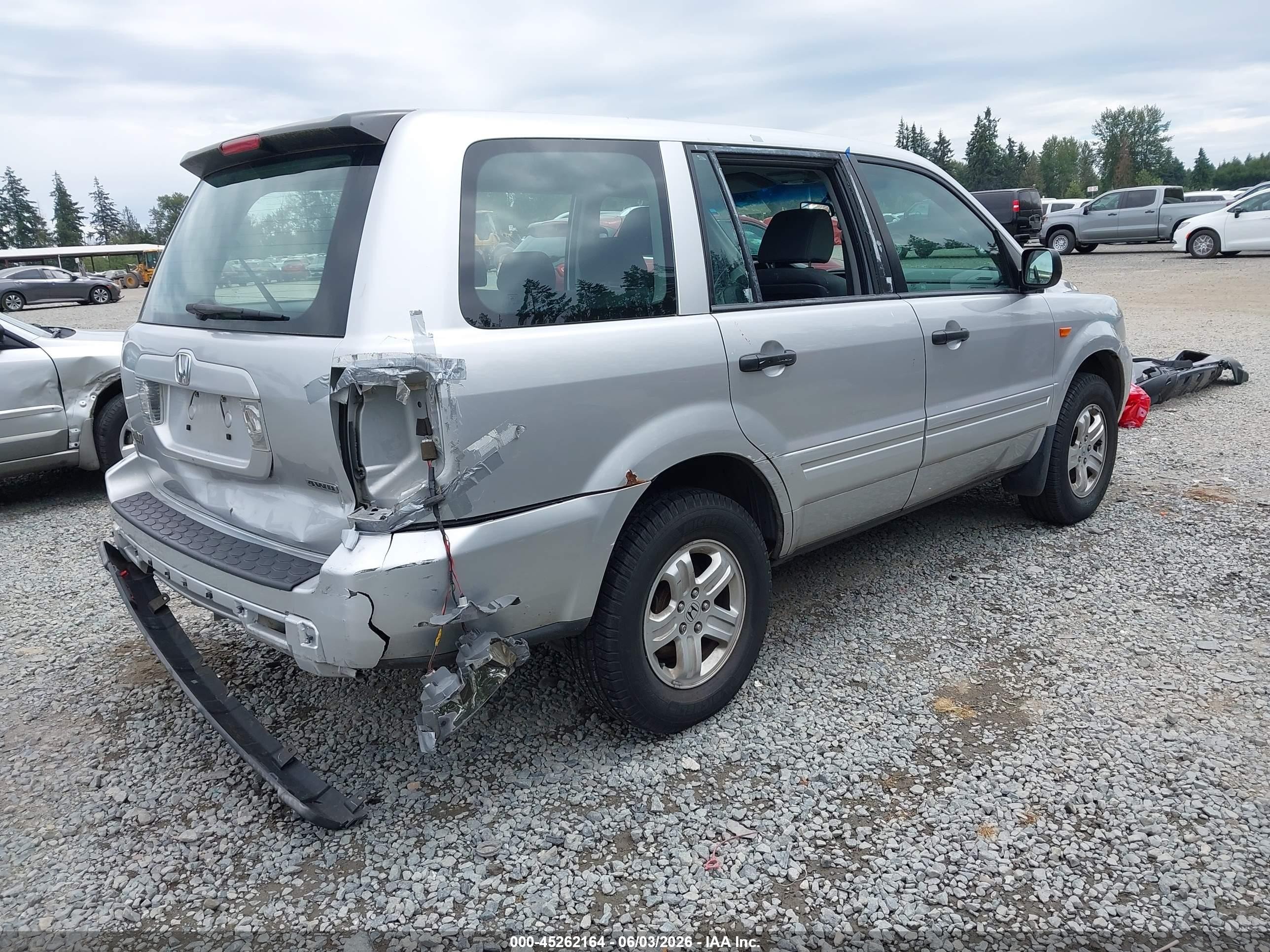 2006 Honda Pilot Lx Silver vin: 2HKYF18126H538618