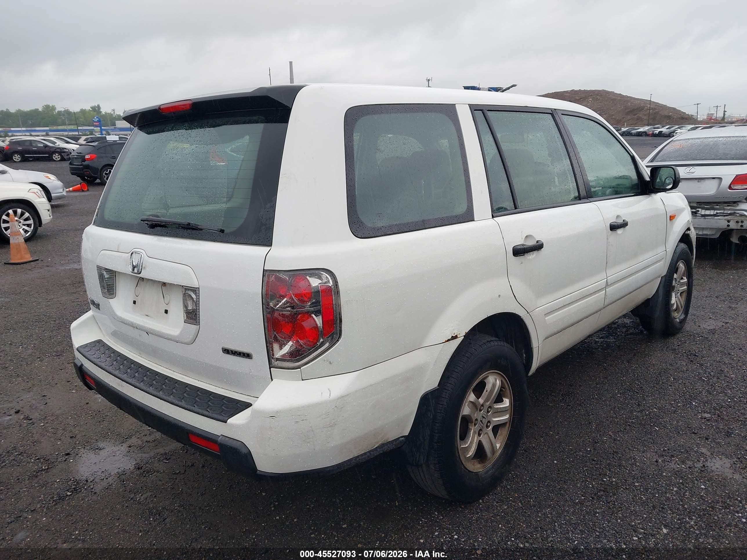 2006 Honda Pilot Lx White vin: 2HKYF18126H551451