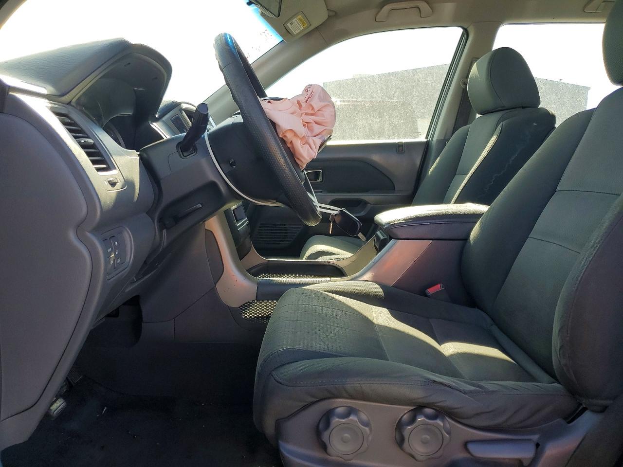 2007 Honda Pilot Lx Silver vin: 2HKYF18137H518864