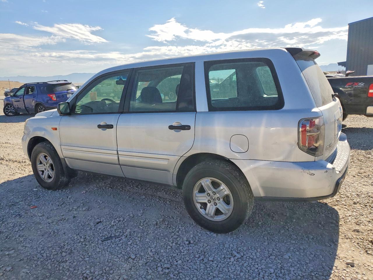 2007 Honda Pilot Lx Silver vin: 2HKYF18137H518864