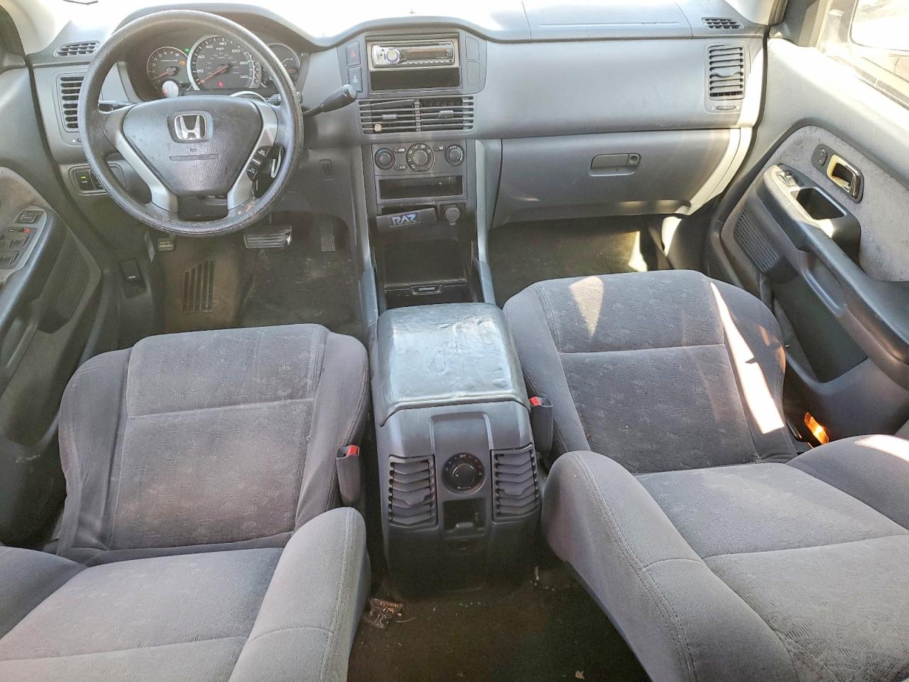 2004 Honda Pilot Lx Серебряный vin: 2HKYF18144H540366