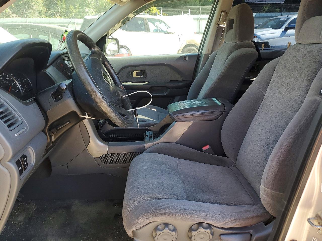 2004 Honda Pilot Lx Серебряный vin: 2HKYF18144H540366