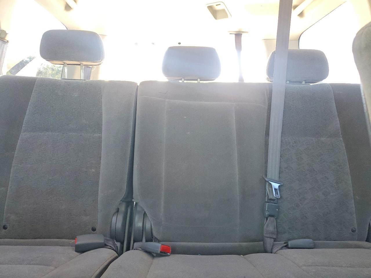 2004 Honda Pilot Lx Серебряный vin: 2HKYF18144H540366