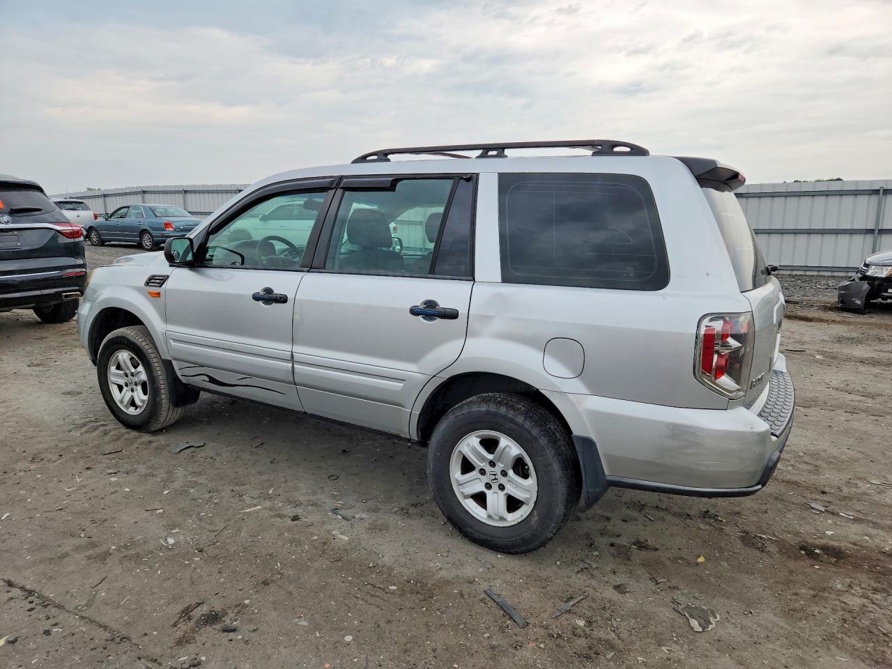 2006 Honda Pilot Lx Silver vin: 2HKYF18146H504244