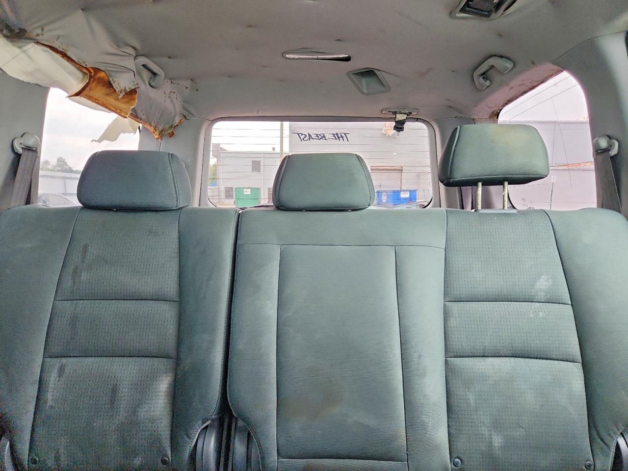2006 Honda Pilot Lx Silver vin: 2HKYF18146H504244